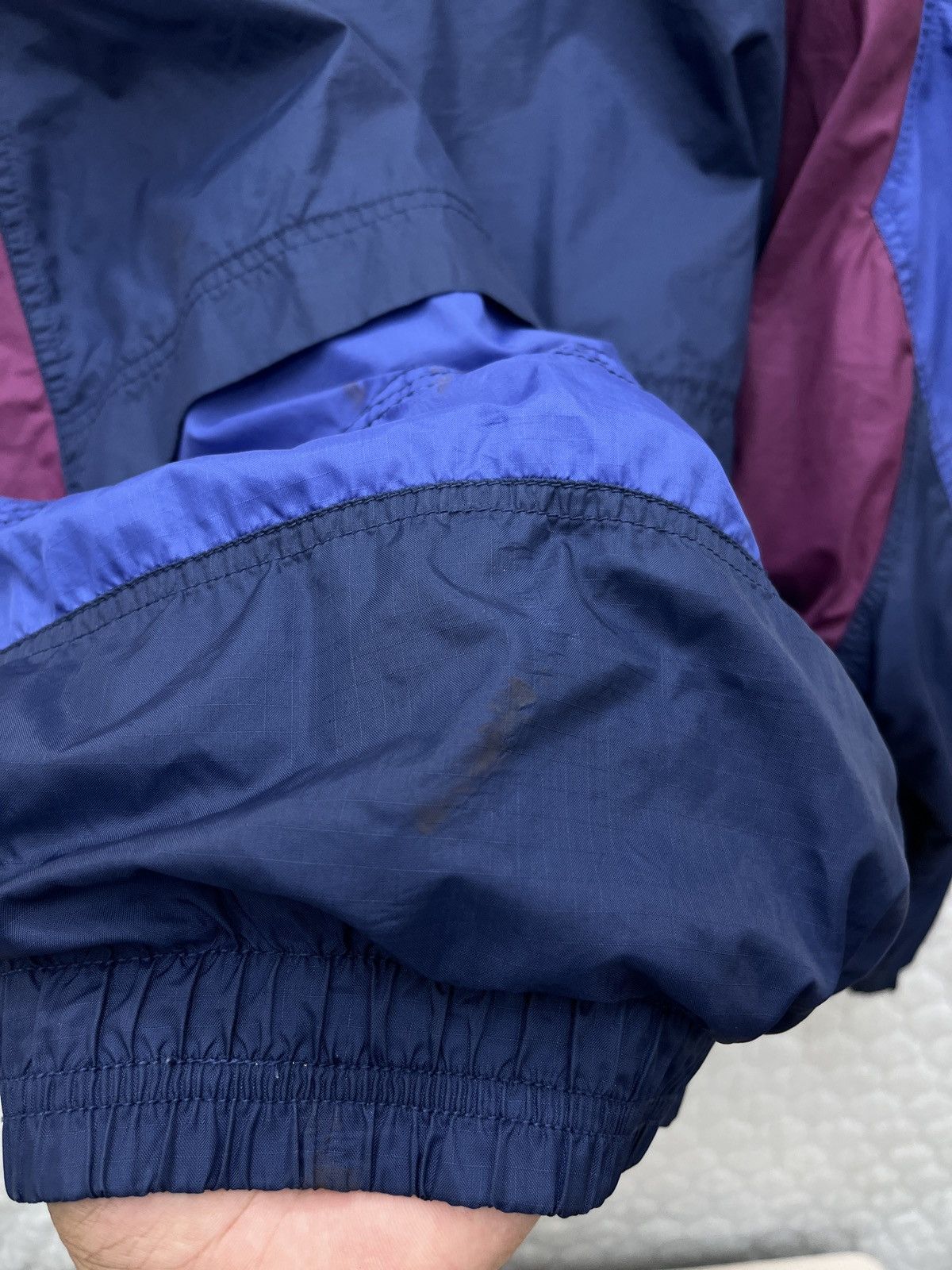 Nike 🔥🔥🔥STEALS VTG NIKE LIGHT JACKET Size US M / EU 48-50 / 2 - 15 Thumbnail