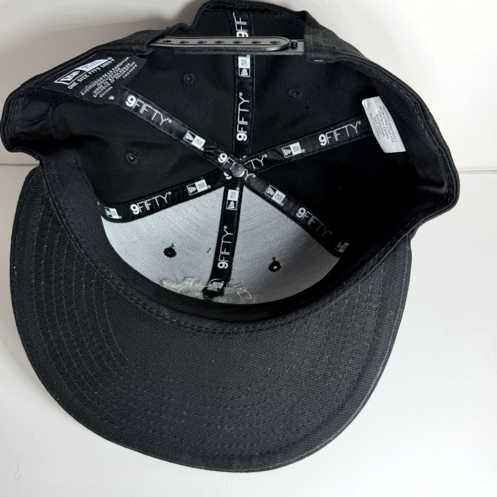 New Era New Era 9Fifty Snapback Willie Nelson On The Road Again Black Cap Live Nation Cap Mens One Size Sung Black Size ONE SIZE - 7 Thumbnail