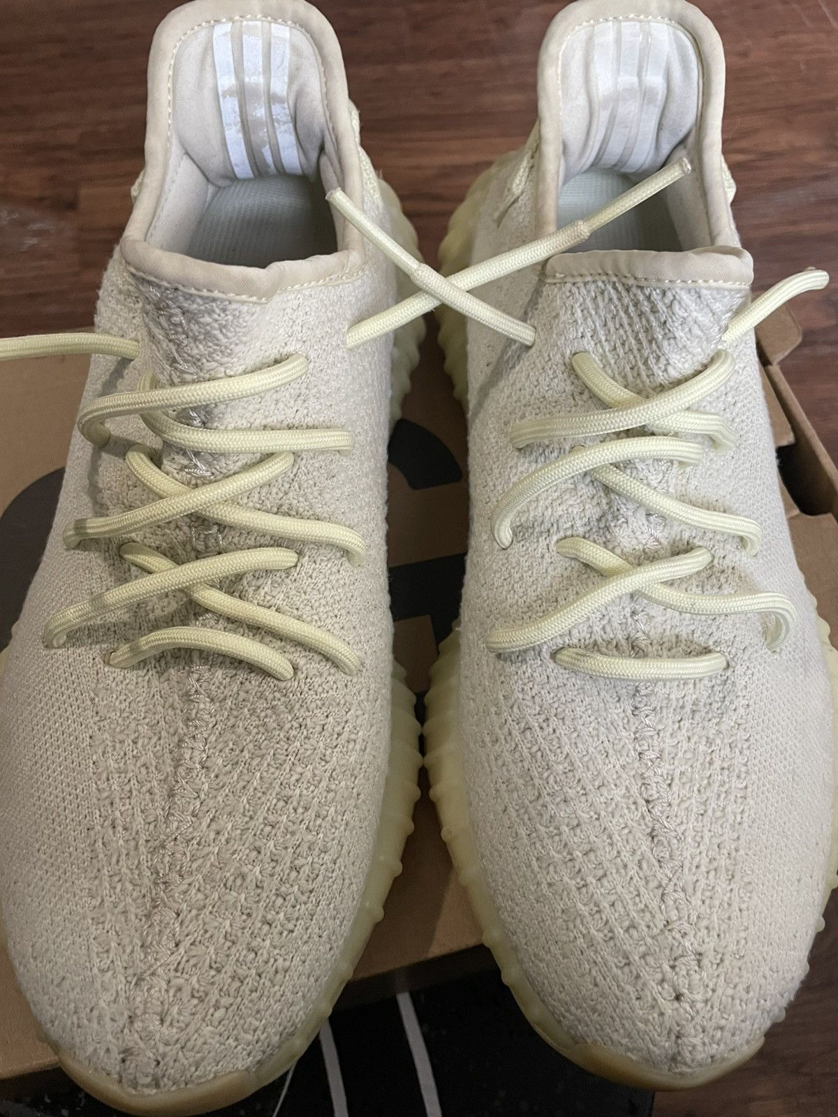 Yeezy Yeezy 350 butter size 8.5 Size US 8.5 / EU 41-42 - 4 Thumbnail