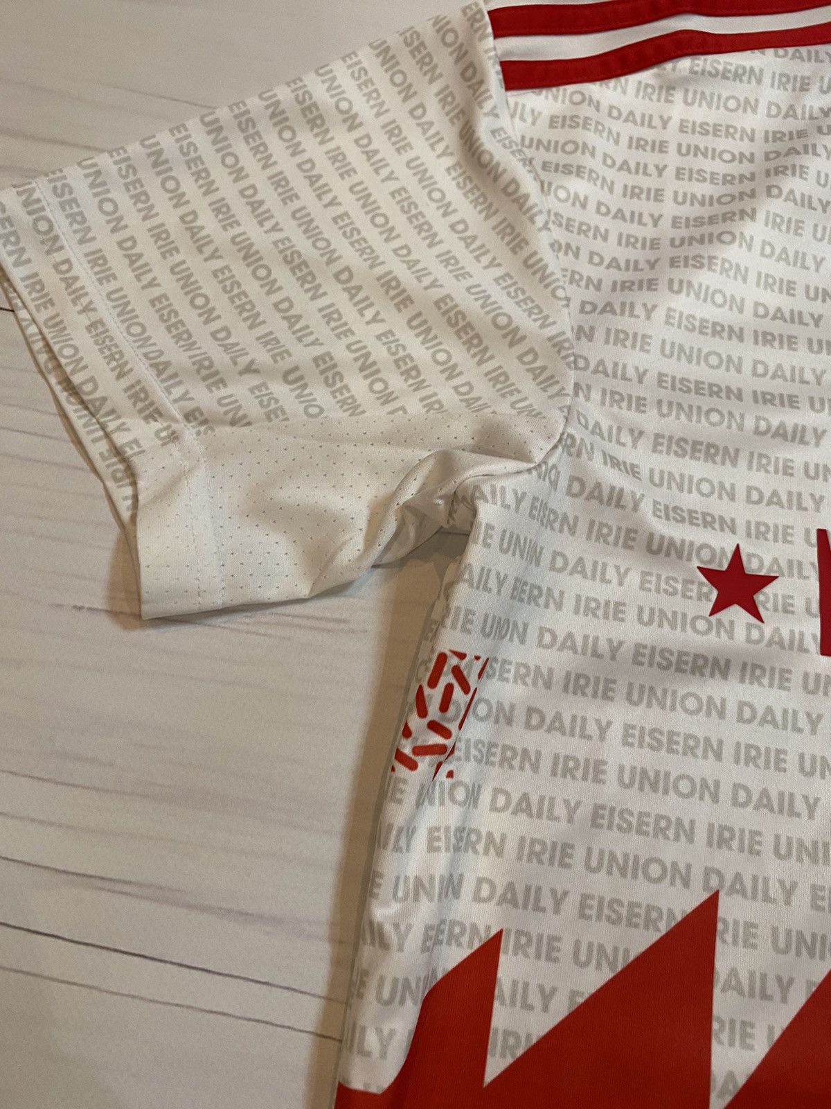 Adidas Rare Union Berlin fourth jersey soccer y2k football t shirt Size US M / EU 48-50 / 2 - 10 Thumbnail