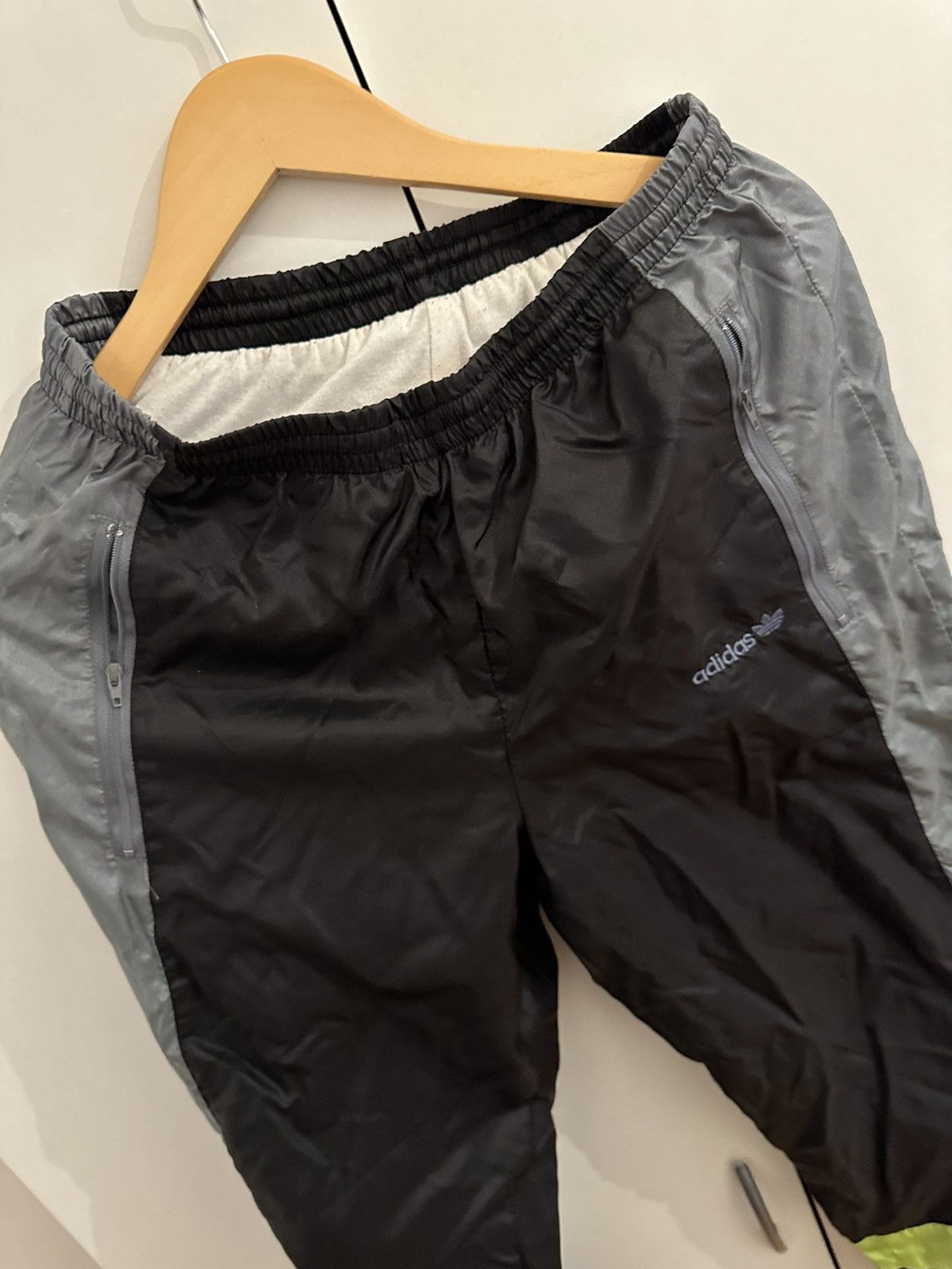 Adidas Adidas Jogginghose Hose Size M Vintage 90er Track Knopfhose Size US 38 / EU 54 - 5 Thumbnail
