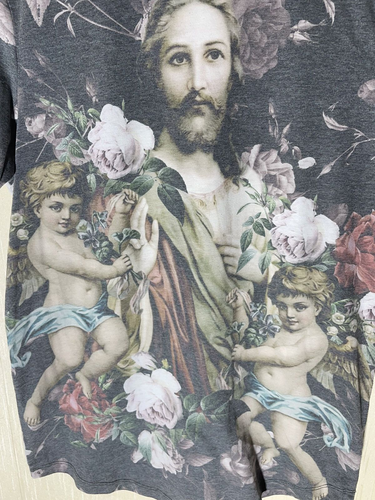 Asos × True Religion Jesus and angels all over print streetwear T shirt Size US M / EU 48-50 / 2 - 4 Thumbnail