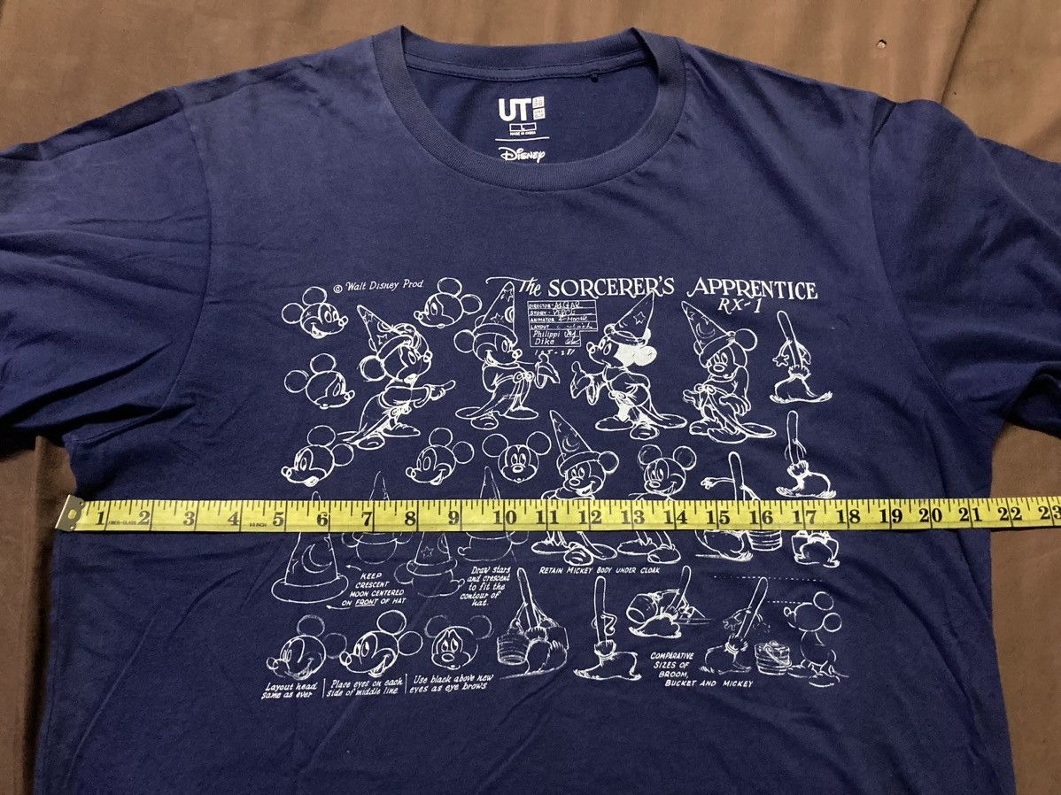 Disney × Uniqlo UT x Disney Mickey Mouse Sorcerer Tee Size US L / EU 52-54 / 3 - 6 Thumbnail