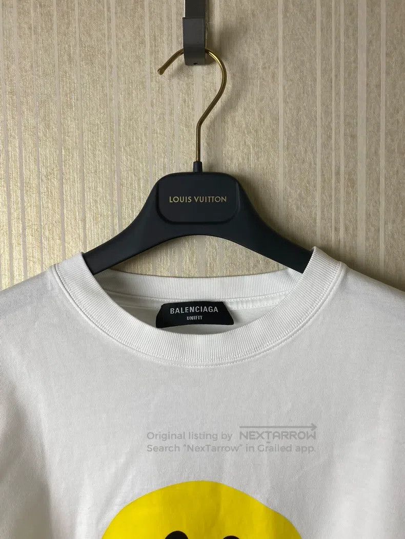 Balenciaga Balenciaga Long Sleeve with Dissolved Smile Print Size US S / EU 44-46 / 1 - 2 Thumbnail