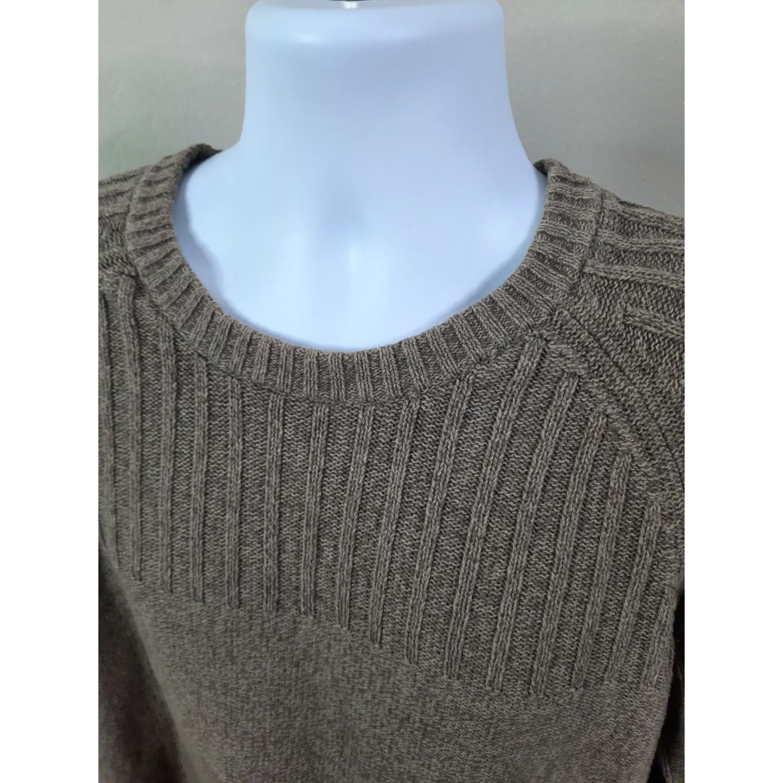 Vintage VINTAGE Columbia Sportswear Men’s Size L Sweater Long Sleeve Pullover Brown Crewneck Heavyweight Knit S3M Size US L / EU 52-54 / 3 - 3 Thumbnail