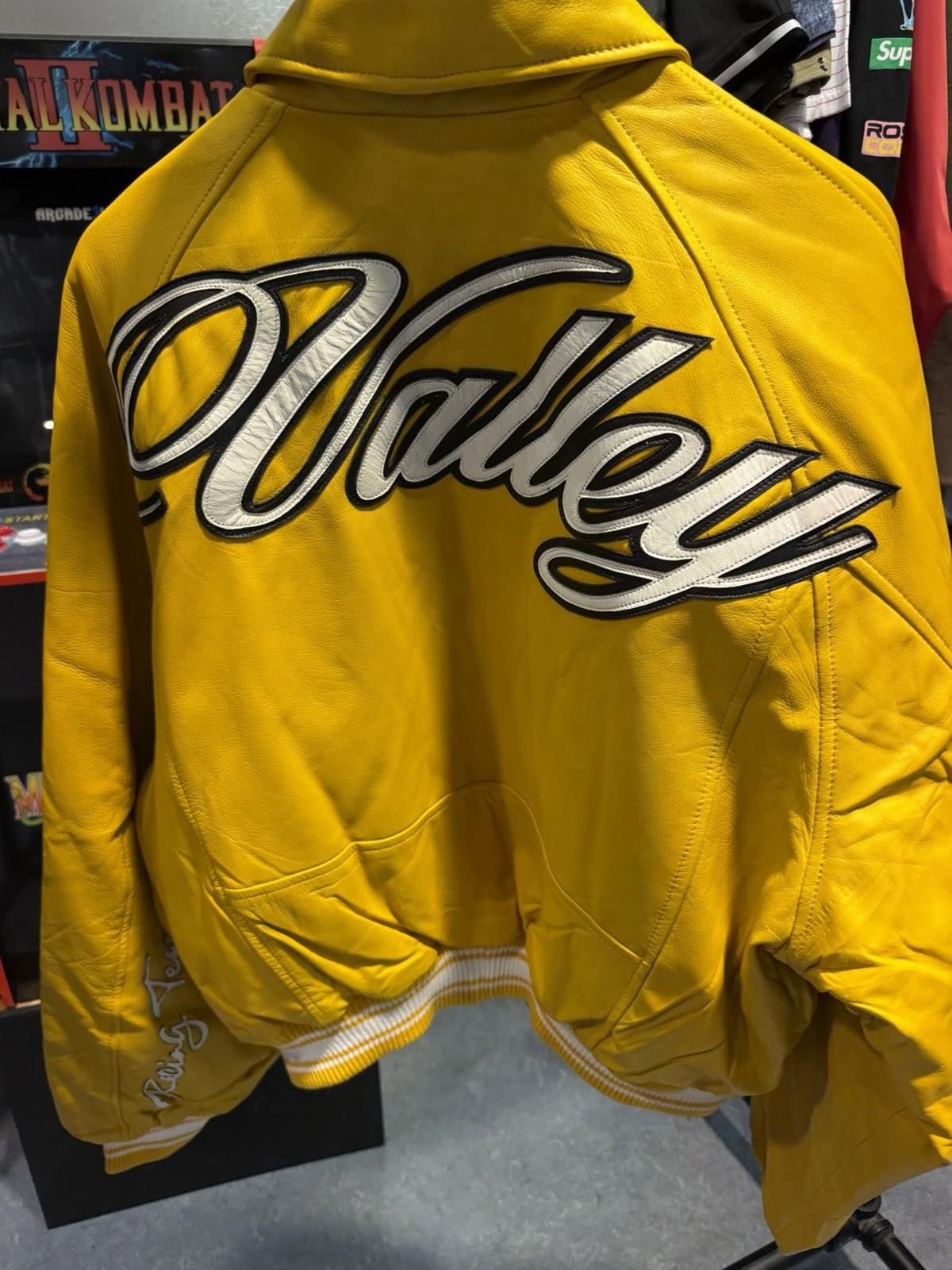 Other ValeLives Valley Leather Jacket Yellow Rare Release Size XL Size US XL / EU 56 / 4 - 4 Thumbnail