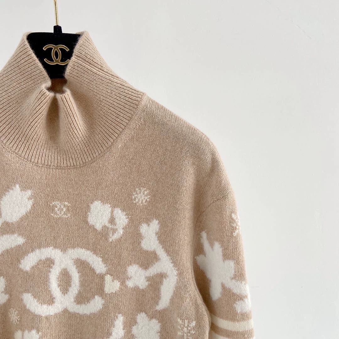 Chanel Chanel Ski Camel Turtleneck Sweater 36 Pre-owned Size XS / US 0-2 / IT 36-38 - 4 Thumbnail