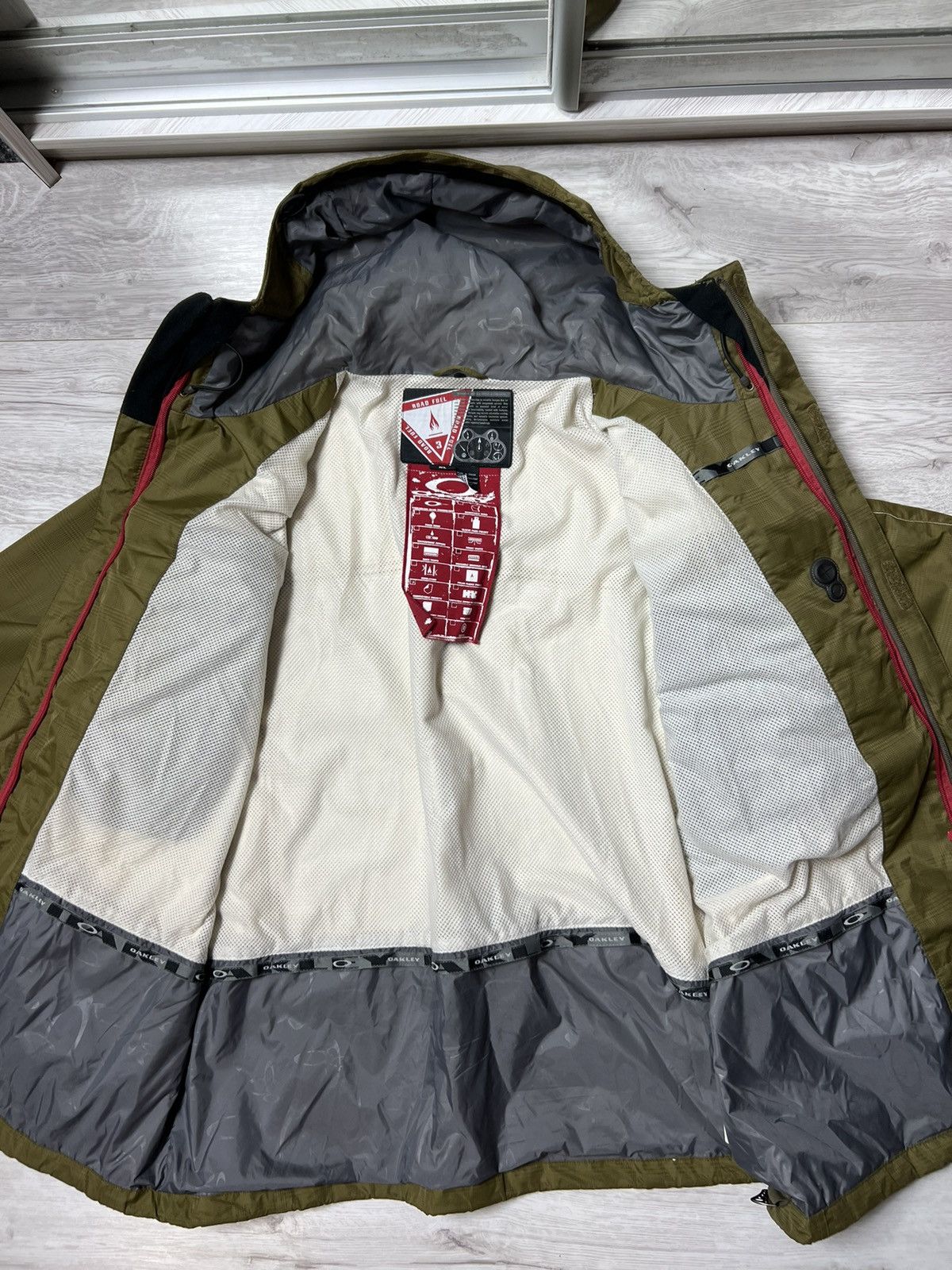 Oakley Rare 2000's Oakley Road Fuel Tactical Cargo Magnet Jacket Size US XL / EU 56 / 4 - 21 Thumbnail
