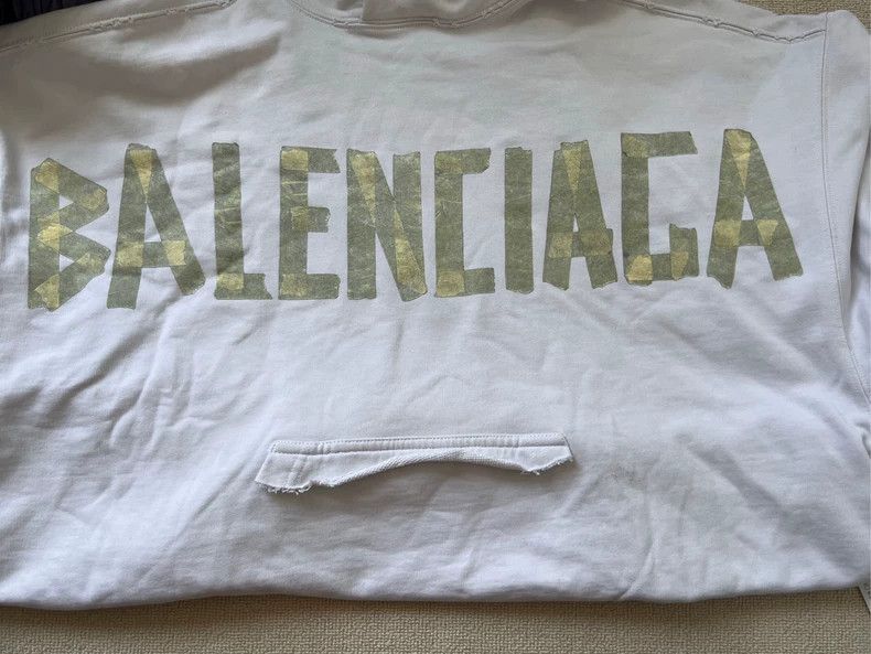 Balenciaga Balenciaga SS24 Distressed Logo Hoodie Unisex-2506 Size US XXS / EU 40 - 3 Thumbnail