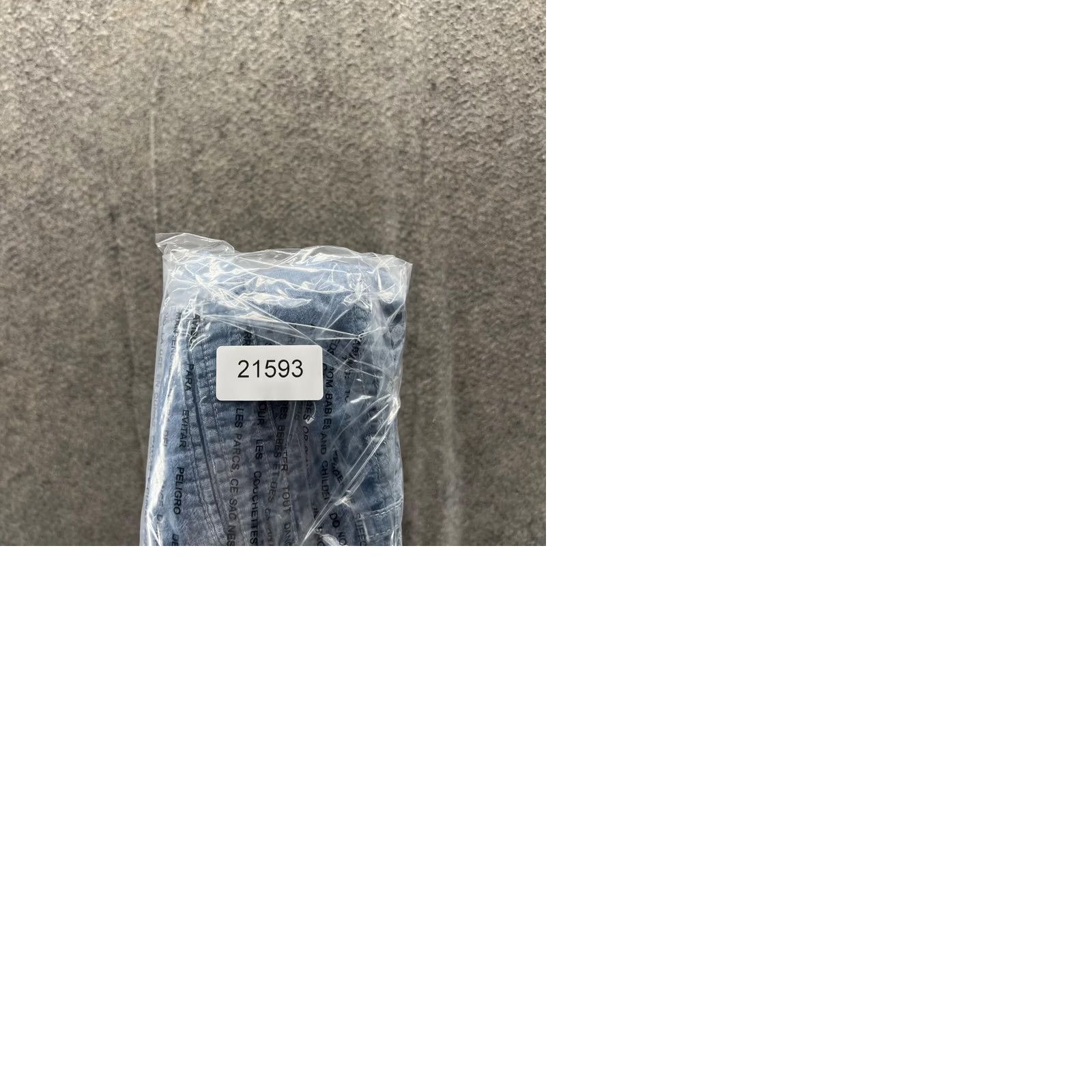 Tommy Bahama VINTAGE Tommy Bahama Shorts Women 6 Blue Denim Flat Front Chino Casual Cotton 8 In Inseam Mens Women Girls Size 28" / US 6 / IT 42 - 9 Thumbnail