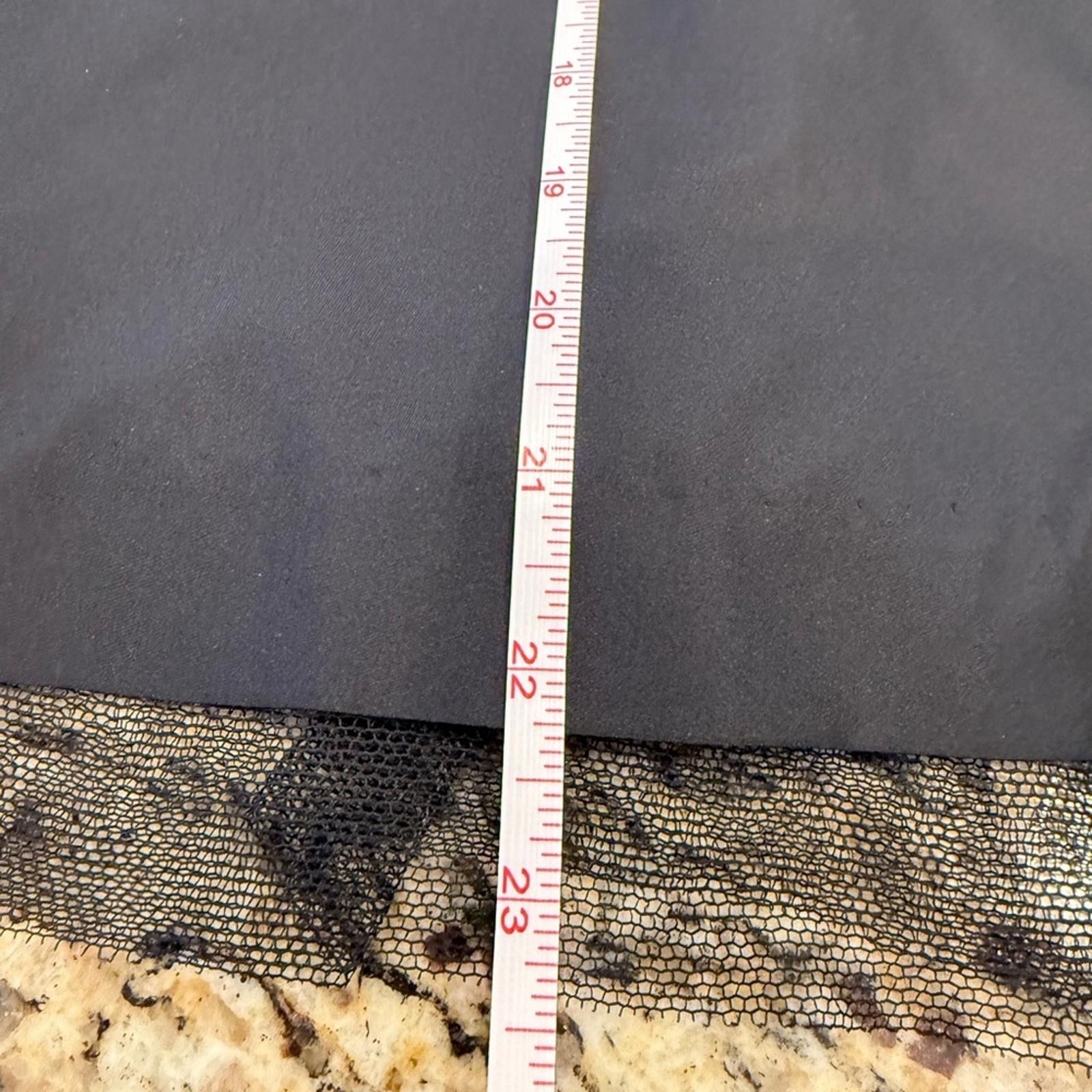 Other The Limited black mini skater skirt tulle hem SZ 4 Size 27" / US 4 / IT 40 - 6 Thumbnail