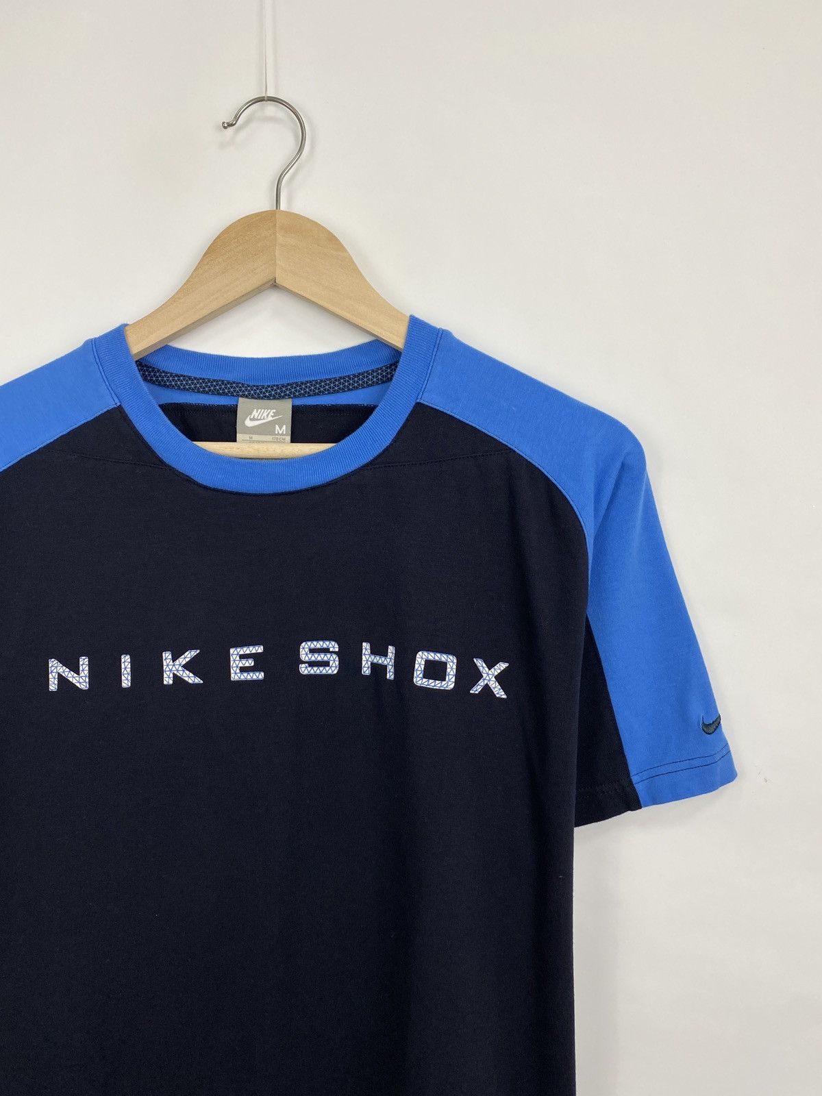 Nike 🇺🇸 Vintage 90s Nike Shox T-Shirt Rare Retro Hype Y2K TN Size US M / EU 48-50 / 2 - 2 Thumbnail