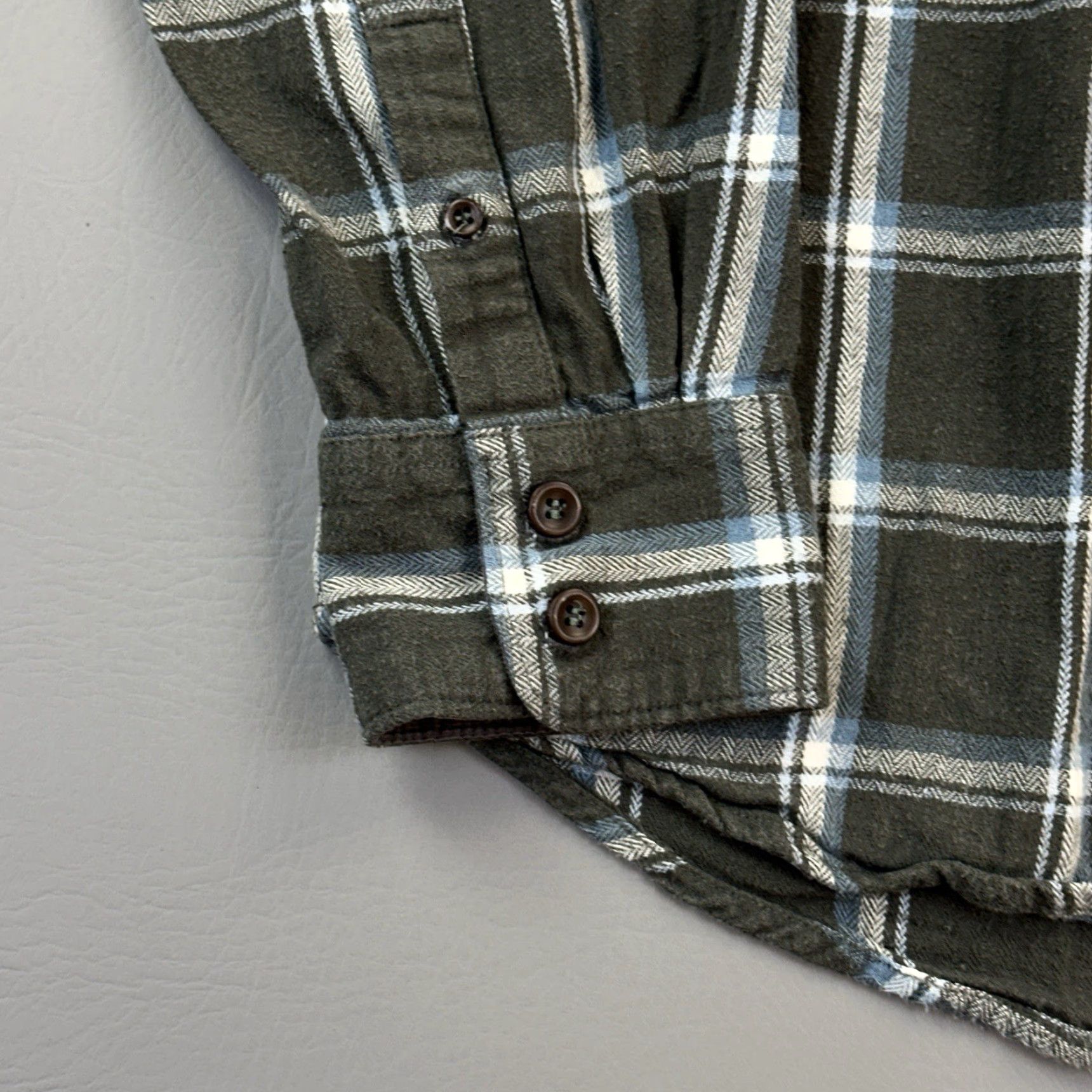 Quiksilver Quiksilver Shirt Mens Large Green Plaid Flannel Long Sleeve Button Up Casual Size US L / EU 52-54 / 3 - 2 Thumbnail