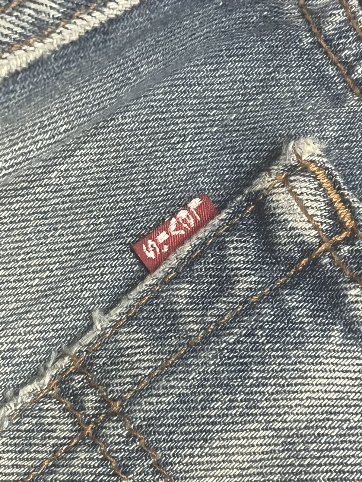 Levi's Vintage 90s Levi’s 501 Classic Light Blue Washed Ripped Jean Size US 30 / EU 46 - 12 Thumbnail