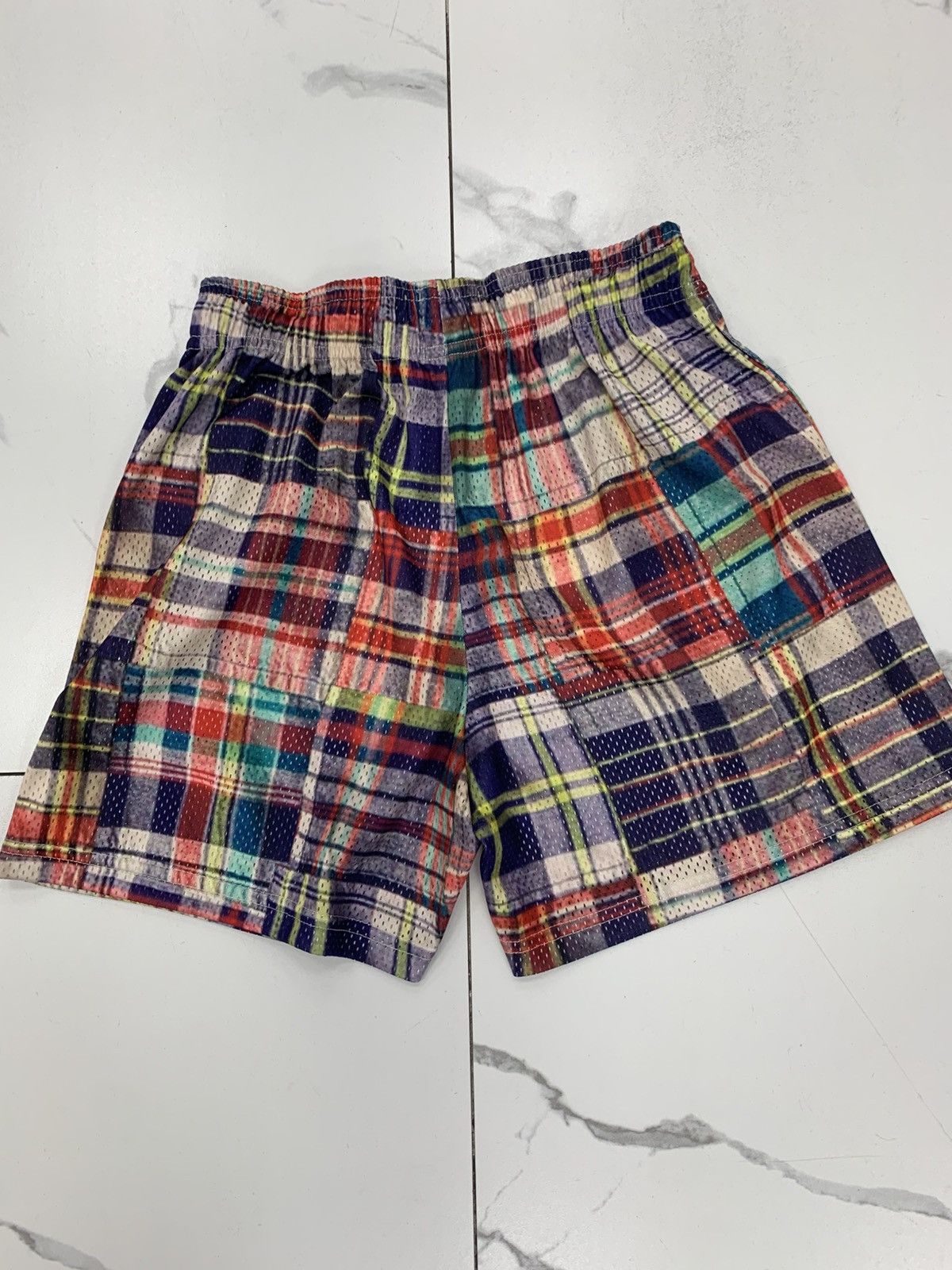 Eric Emanuel Eric Emanuel EE Basic Short “Madras Plaid/Yellow EE” Size US 32 / EU 48 - 2 Thumbnail