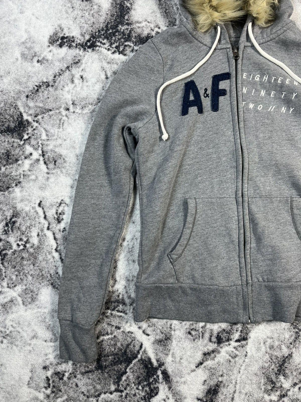 Abercrombie & Fitch Vintage Abercrombie Fitch Fur Zip Hoodie LGB Style Y2K Size S / US 4 / IT 40 - 2 Thumbnail