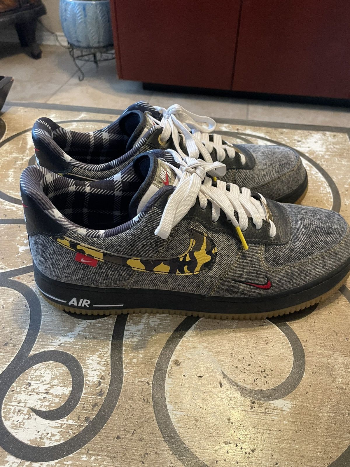 Nike AF-1 Low Remix Black Size US 10 / EU 43 - 3 Thumbnail