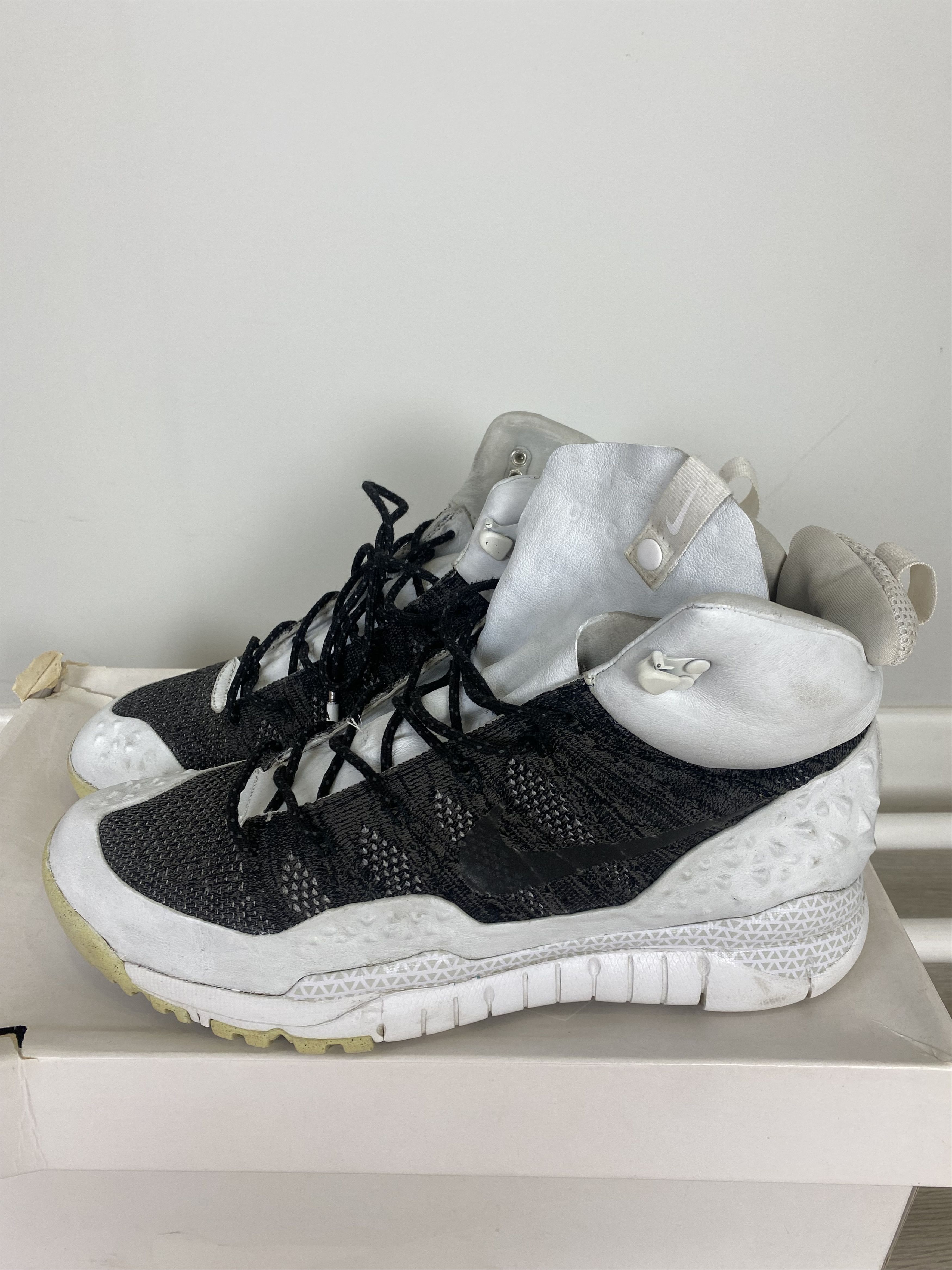 Errolson Hugh Nike ACG Rare Lupinek flyknit Sneaker Size US 11 / EU 44 - 2 Thumbnail