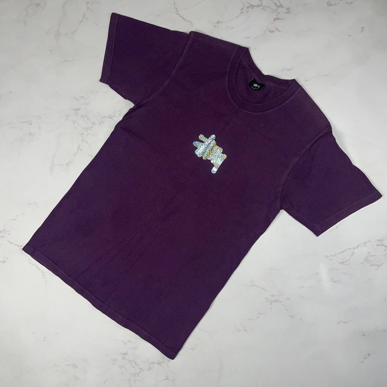 Stussy STUSSY T-Shirt Purple Glitter Logo Tee Size S Size US S / EU 44-46 / 1 - 2 Thumbnail