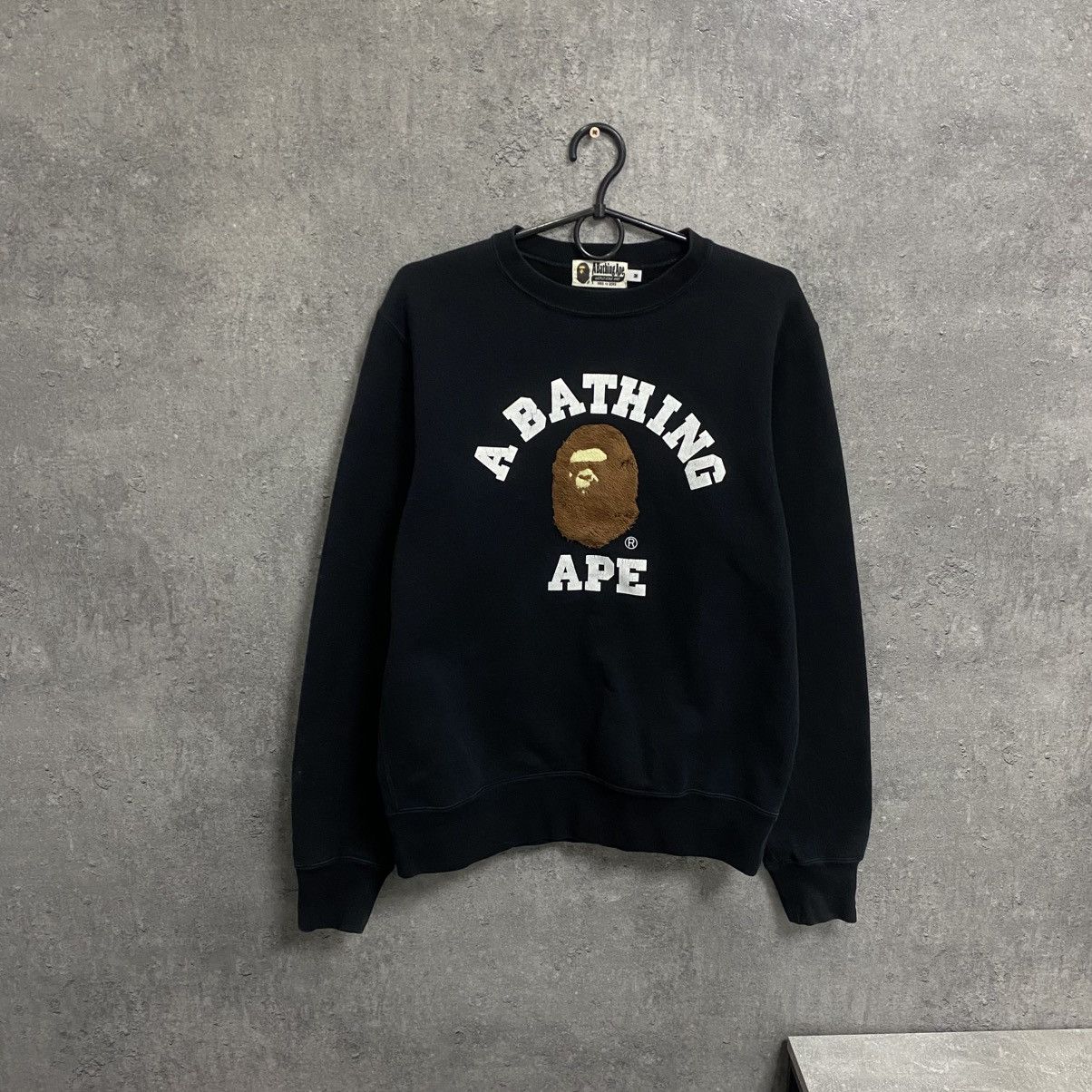 Bape A Bathing Ape Bape College Sweatshirt Crewneck Size US M / EU 48-50 / 2 - 1 Thumbnail