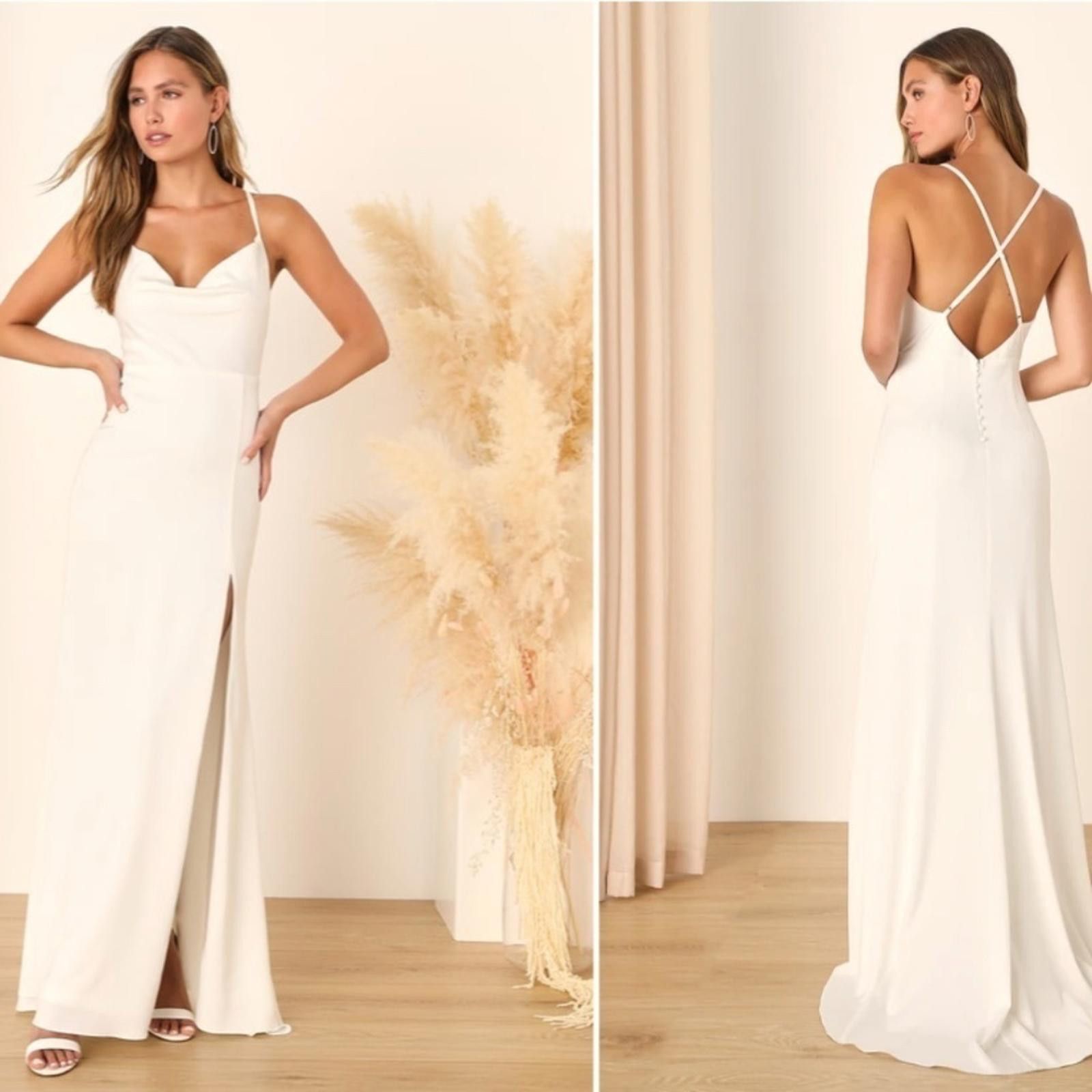 Lulus LULU's Bridal Sexy Sophisticated Satin Chic Wedding Gown Size XS / US 0-2 / IT 36-38 - 1 Thumbnail