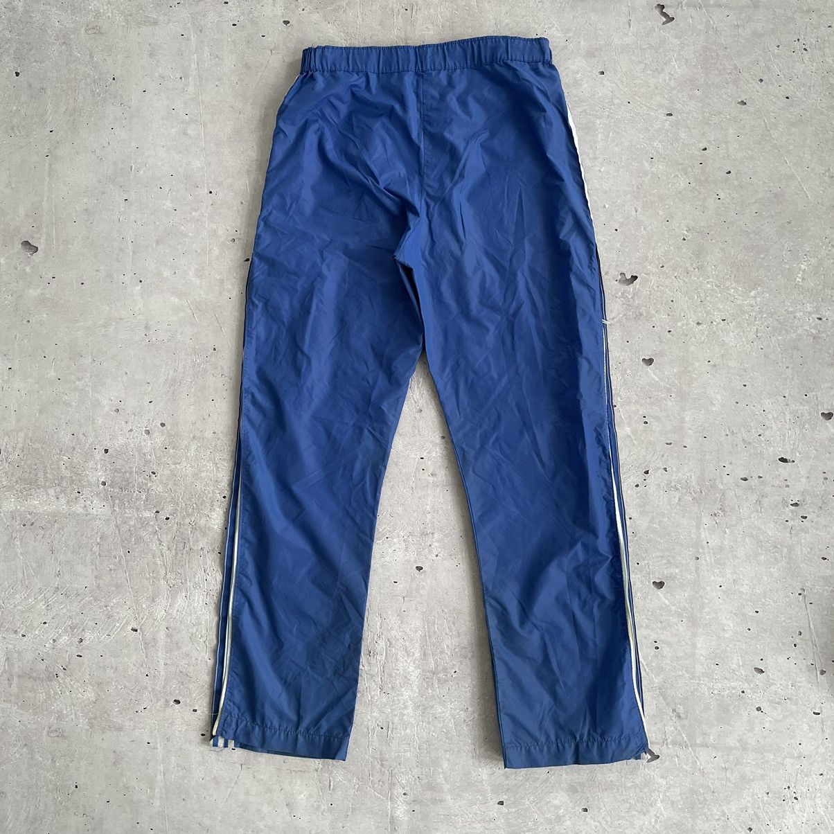 Adidas × Vintage Vintage 80’s Adidas Archive nylon trackpants made in France Size US 36 / EU 52 - 5 Thumbnail