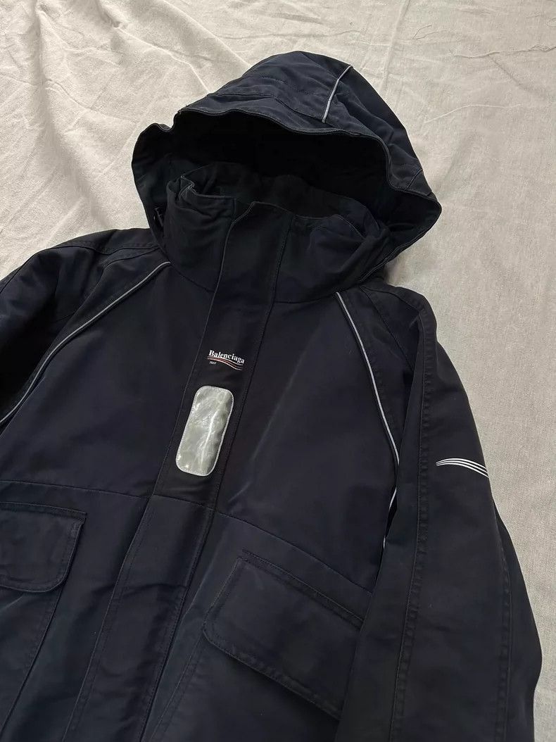 Balenciaga BALENCIAGA FW17 C Shape Parka Black-2507 Size US L / EU 52-54 / 3 - 3 Thumbnail