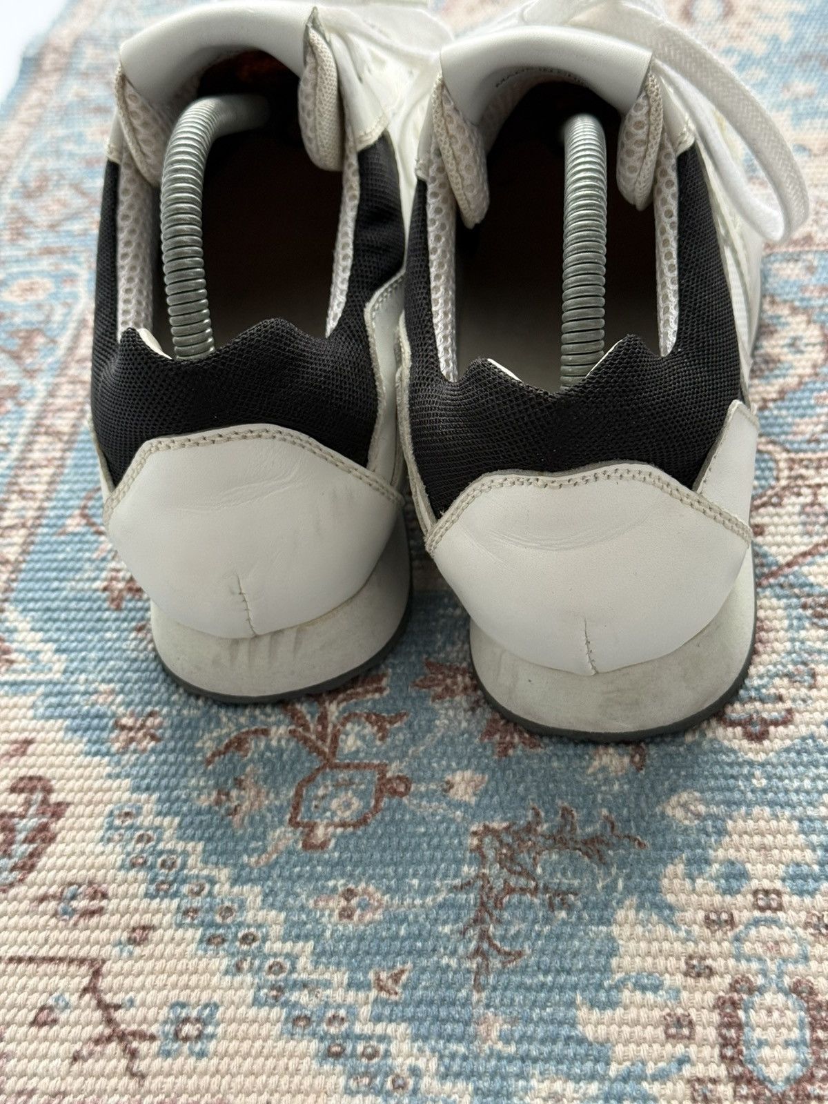 Versus Versace Versace Versus witch Gold Lion Buckle Leather Sneakers Sz 42 Size US 9 / EU 42 - 7 Thumbnail