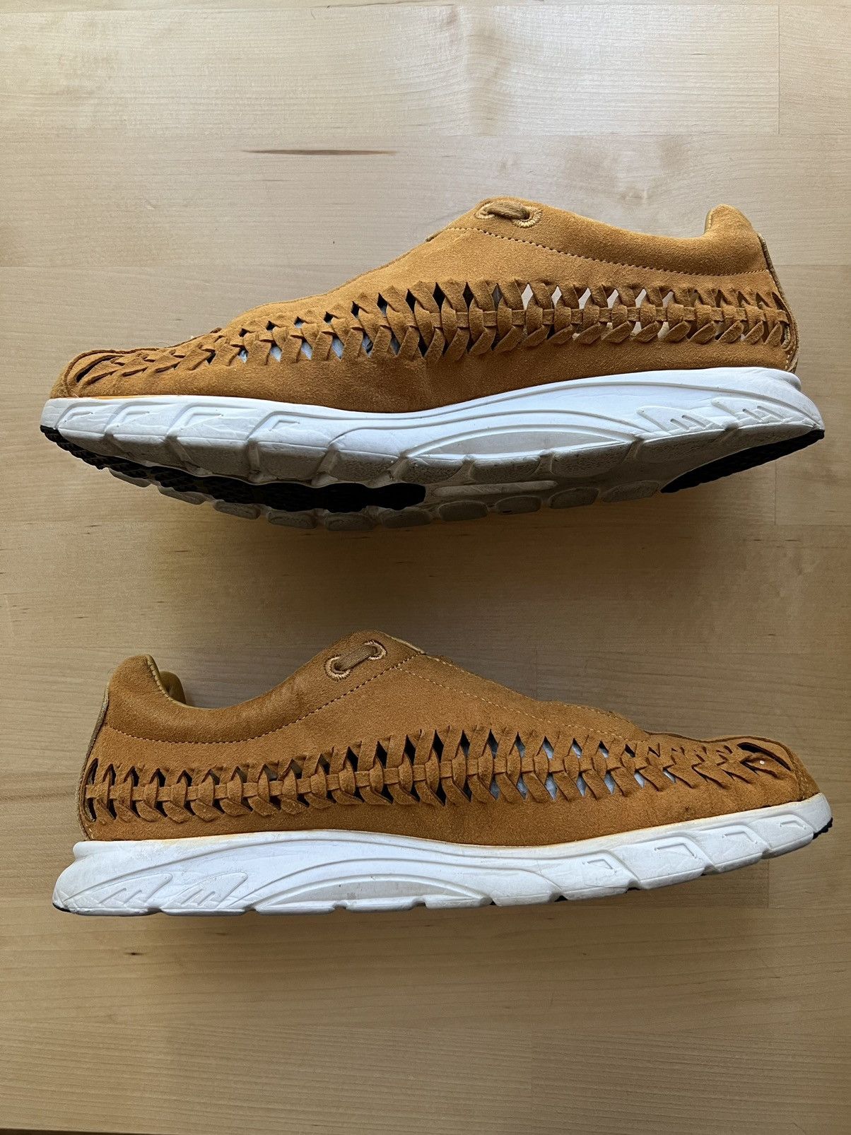 Nike Mayfly Woven QS Size US 9 / EU 42 - 2 Thumbnail