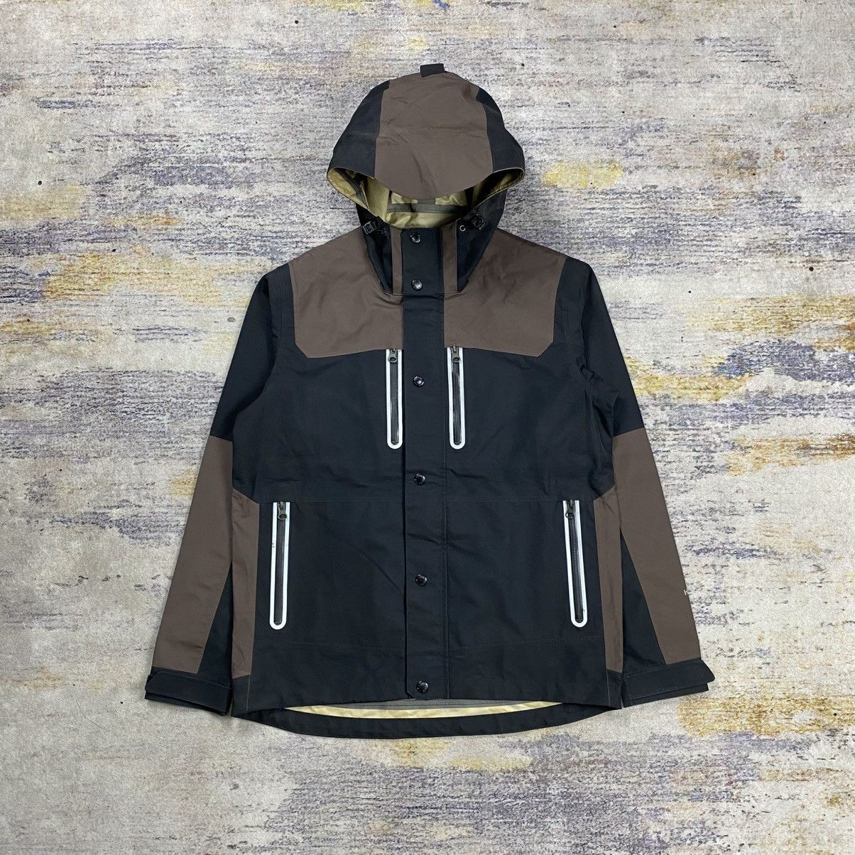 The North Face Vintage The north face hyvent jacket Size US S / EU 44-46 / 1 - 1 Thumbnail