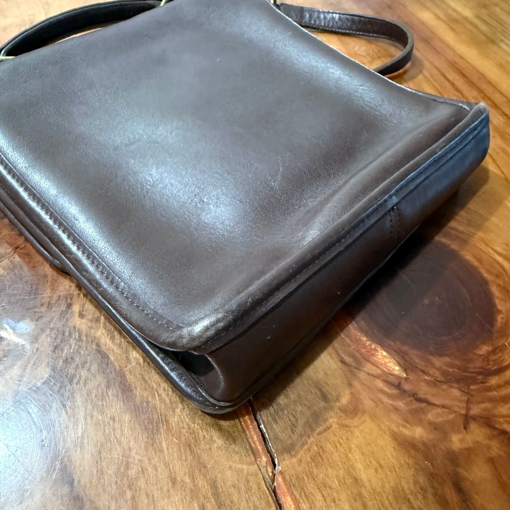 VINTAGE Coach Shoulder Bag Unisex Adults Small Brown Leather Square 9x9.5x2 12 Strap Drop SS14 Logo Classic Bag Purse