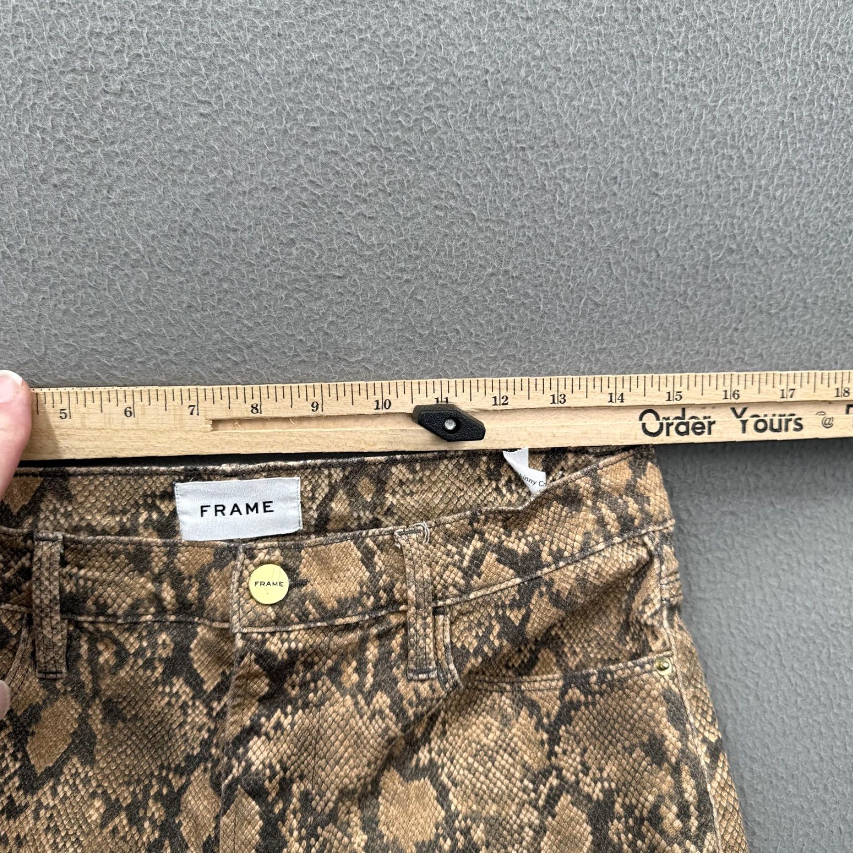 Frame VINTAGE FRAME High Skinny Crop Jeans Womens 30 Brown Coated Python Snake Print Denim Size 30" / US 8 / IT 44 - 6 Thumbnail