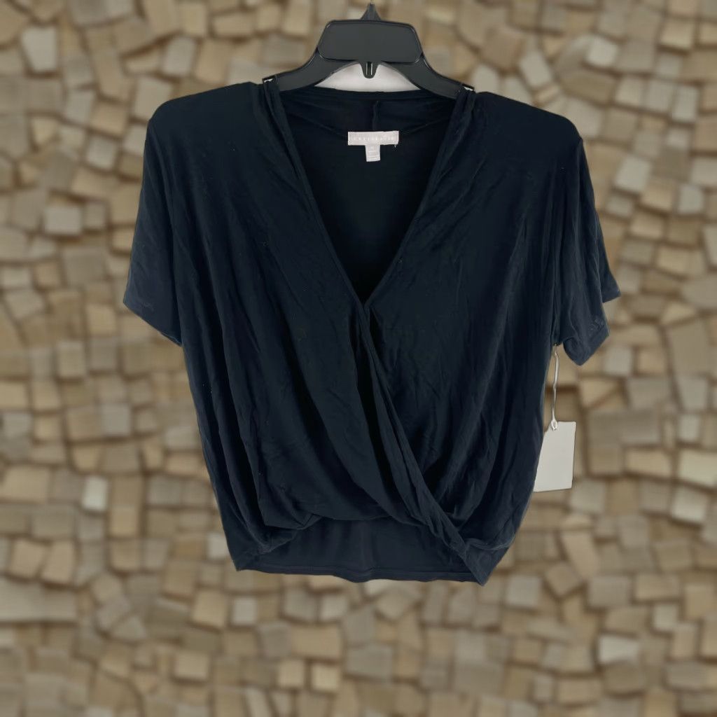 Vintage Chelsea28 Shirt Women's XS Black Deep V-Neck Cropped Short Sleeve Faux Wrap Size XS / US 0-2 / IT 36-38 - 1 Thumbnail