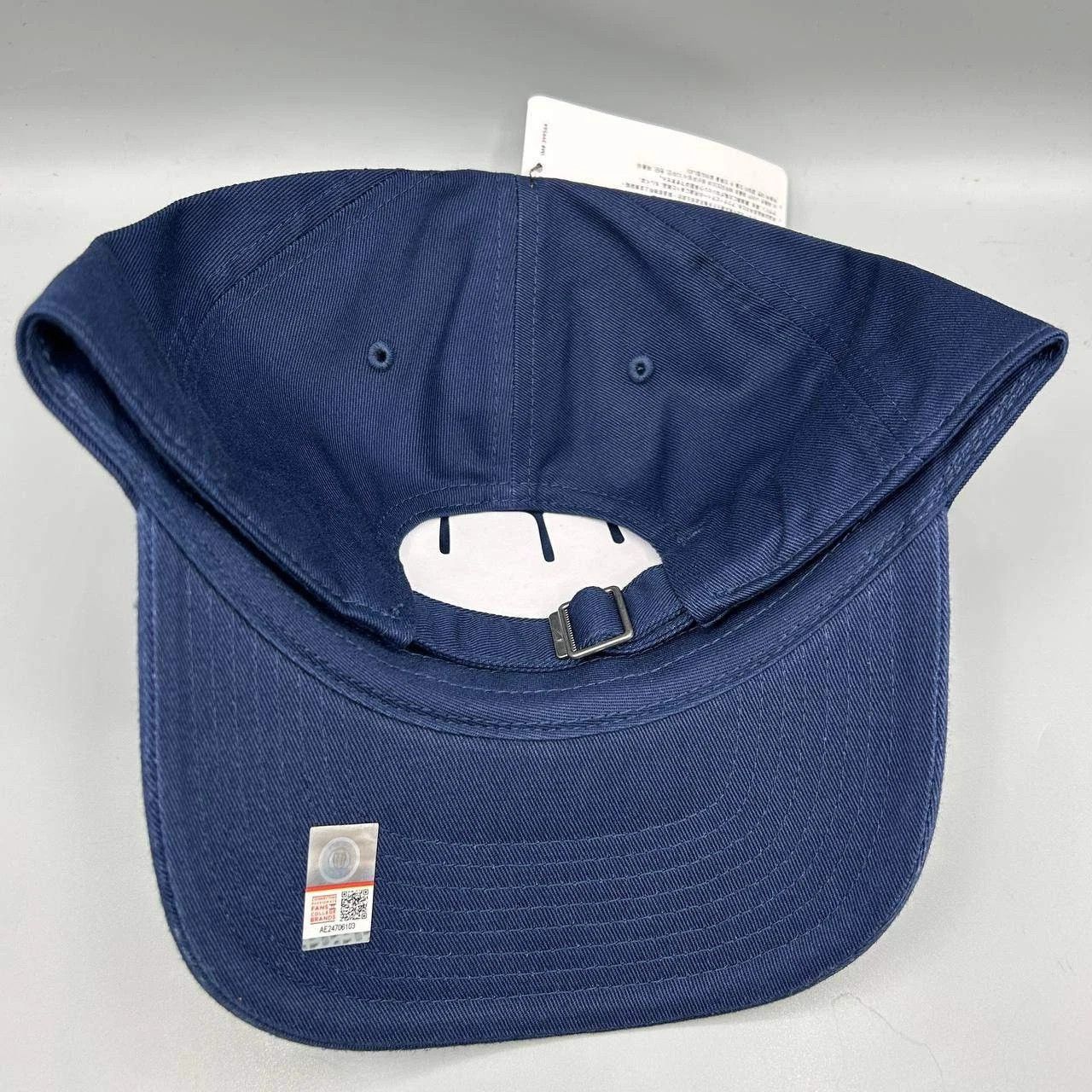 Nike Arizona Wildcats x Nike Club Hat Men M-L Strap Back Cotton Size ONE SIZE - 7 Thumbnail