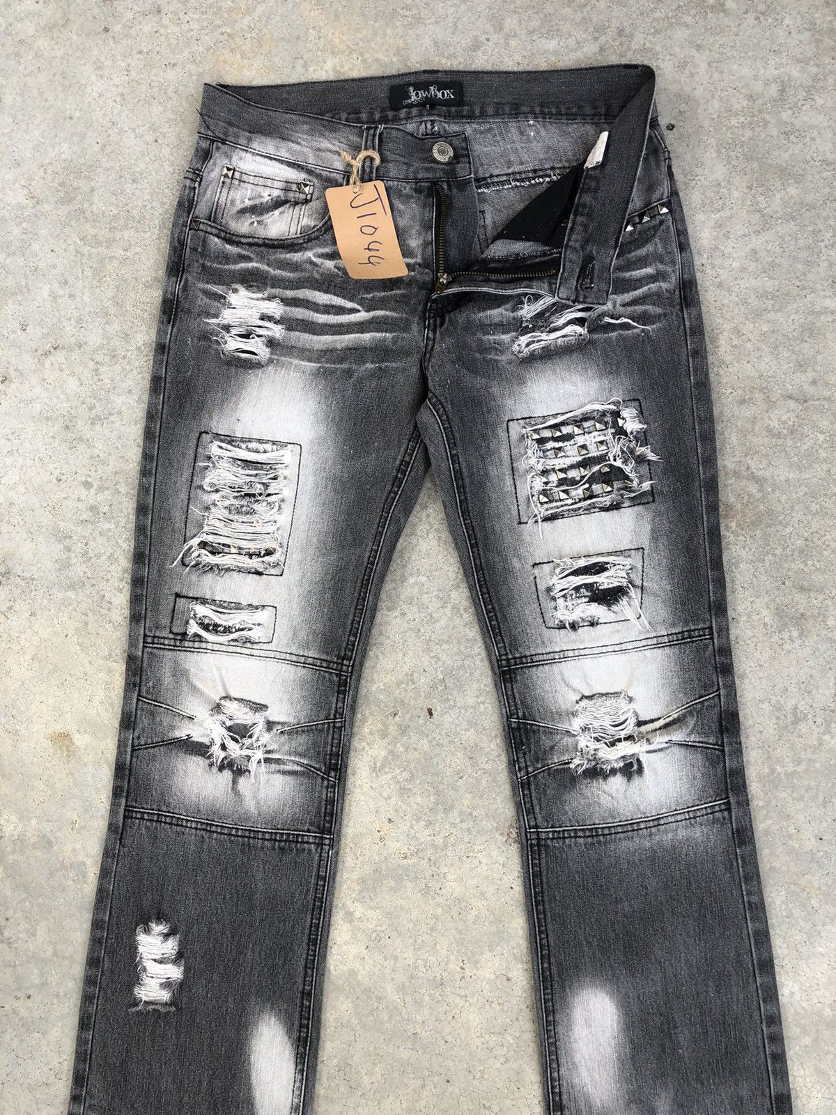 Who Decides War Japanese LOWBOX Flared Jeans Distressed Jeans Size US 30 / EU 46 - 3 Thumbnail