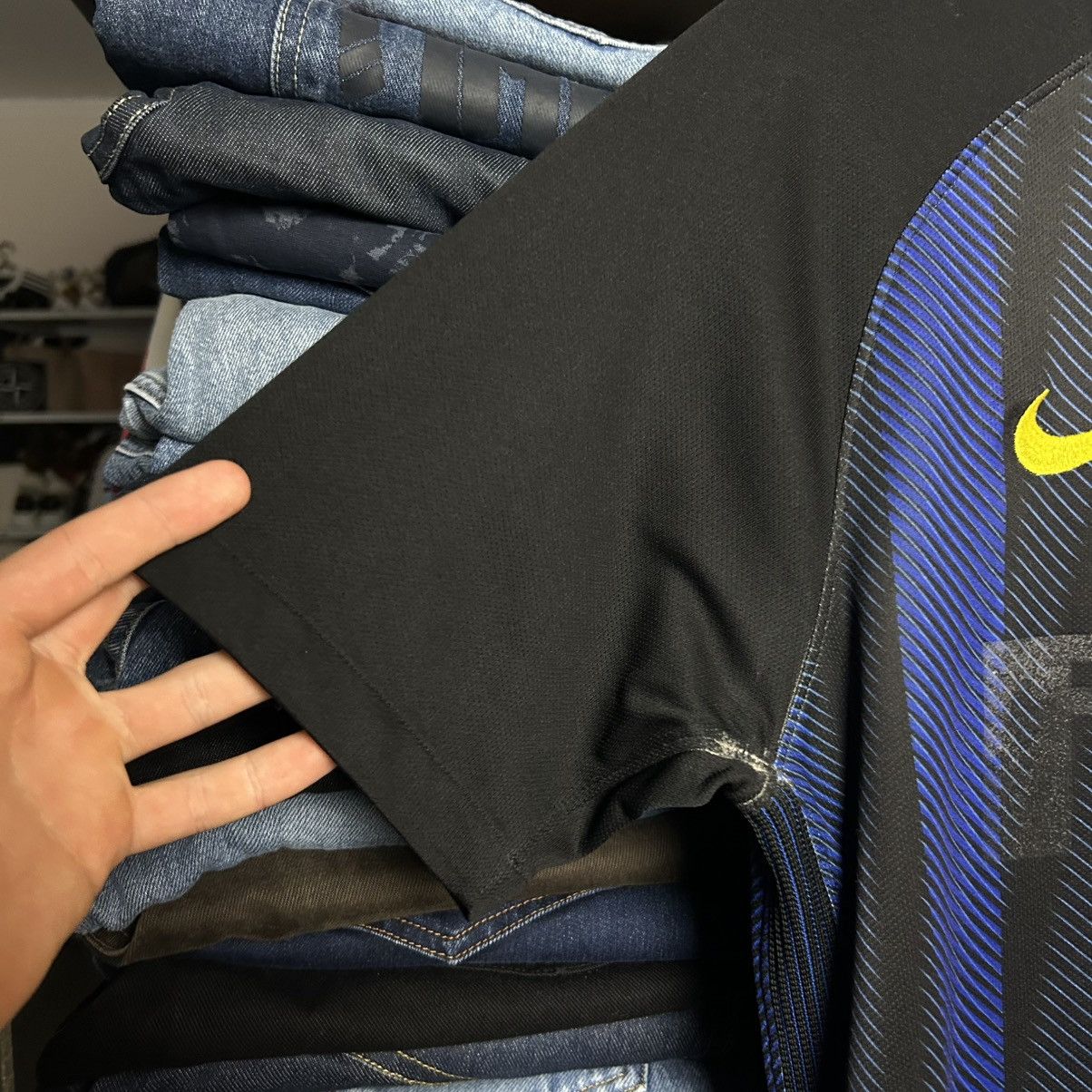 Nike Mens Nike FC Inter Pirelli Sportswear Home Jersey size S Size US S / EU 44-46 / 1 - 7 Thumbnail