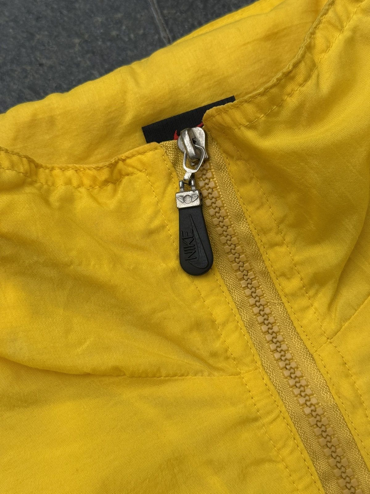 Other 90’s NIKE RARE MULTI SWOOSH BEAVERTON LOGO Y2K RETRO JACKET Size US M / EU 48-50 / 2 - 11 Thumbnail