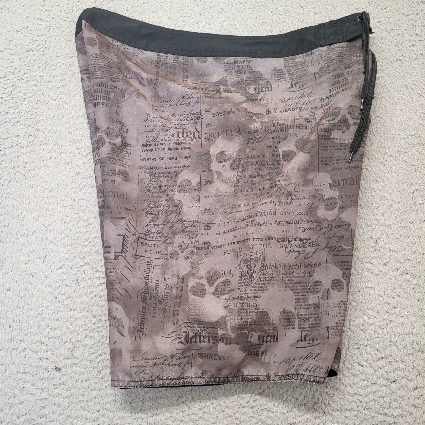 Joe Boxer Joe Boxer Board Shorts Men Size 34 Black Skulls Eagle Swim Trunks Size US 34 / EU 50 - 3 Thumbnail