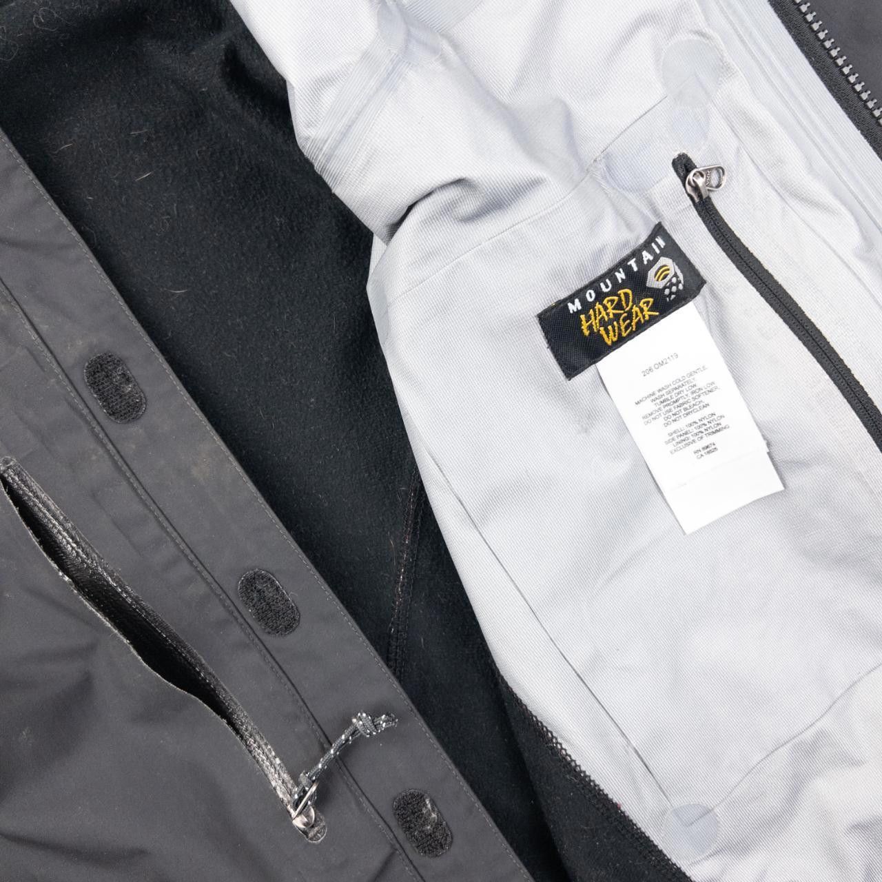 Mountain Hardwear Vintage Mountain Hardwear Softshell Zip Up Jacket Size M Size US M / EU 48-50 / 2 - 6 Thumbnail