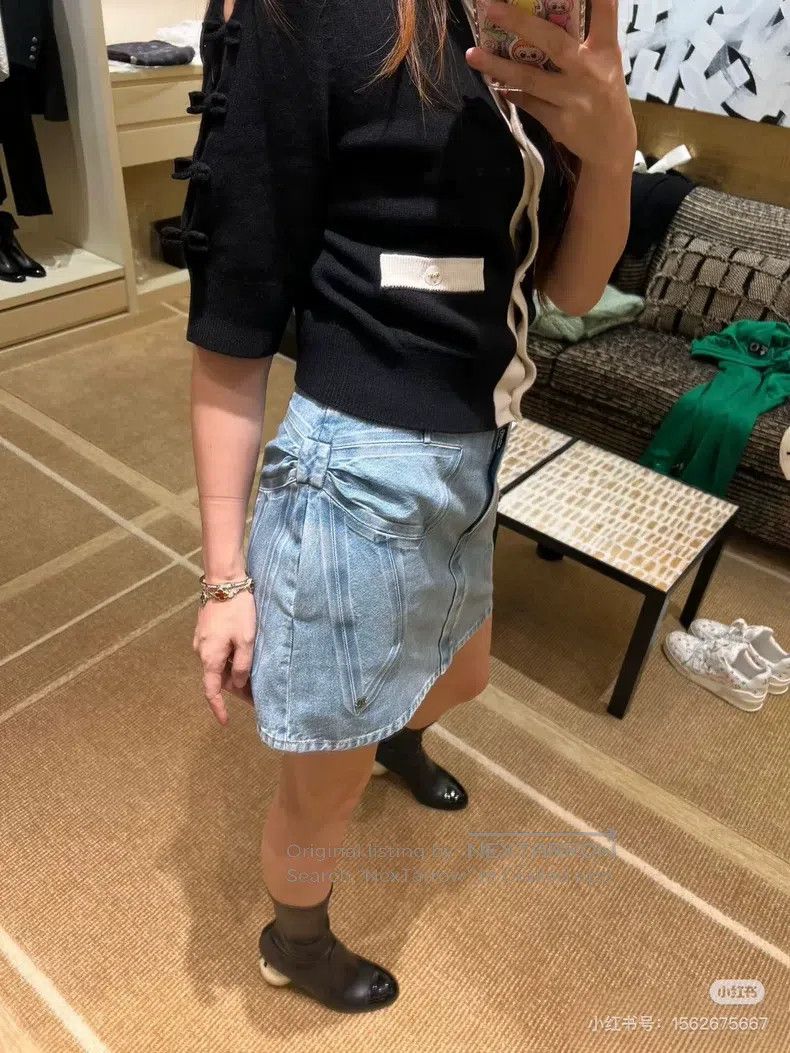 Chanel Chanel 25K bow blue denim skirt short skirt Size 24" / US 00 / IT 34 - 8 Thumbnail