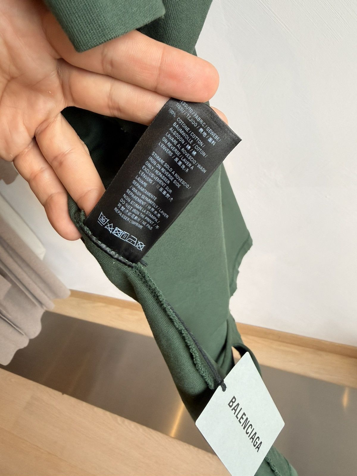 Balenciaga NWT Balenciaga Dark Green Caps Destroyed Large Fit Size XS Size US XS / EU 42 / 0 - 14 Thumbnail