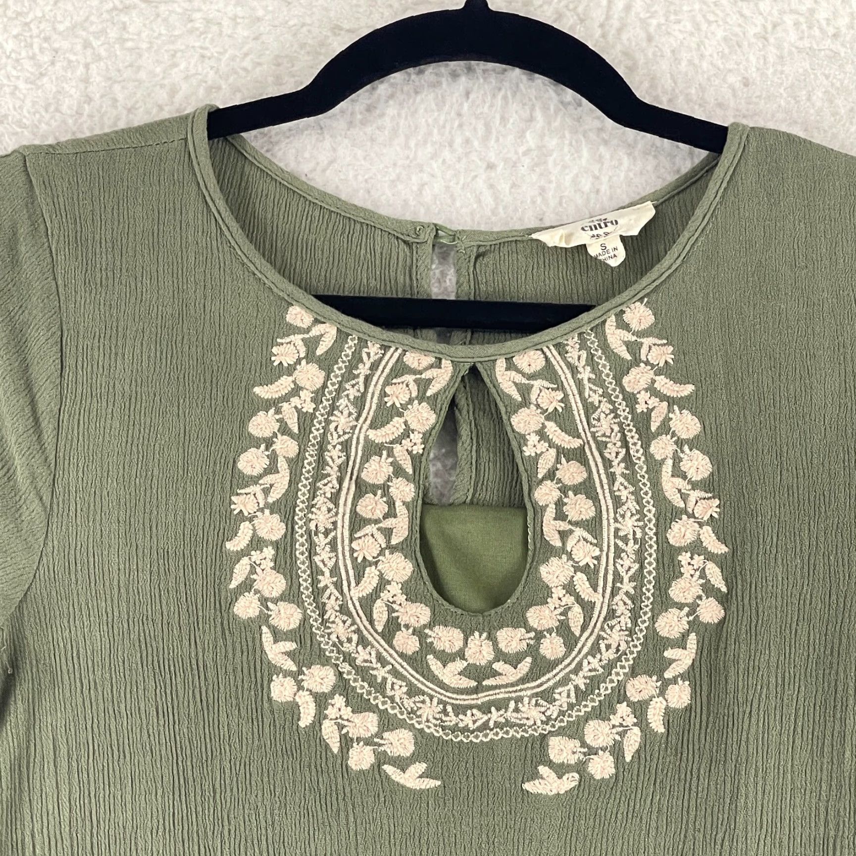 Vintage Entro Green Crepe Embroidered 3/4 Sleeve Swing Dress Womens Small Pullover Dress Shirt? Size S / US 4 / IT 40 - 3 Thumbnail