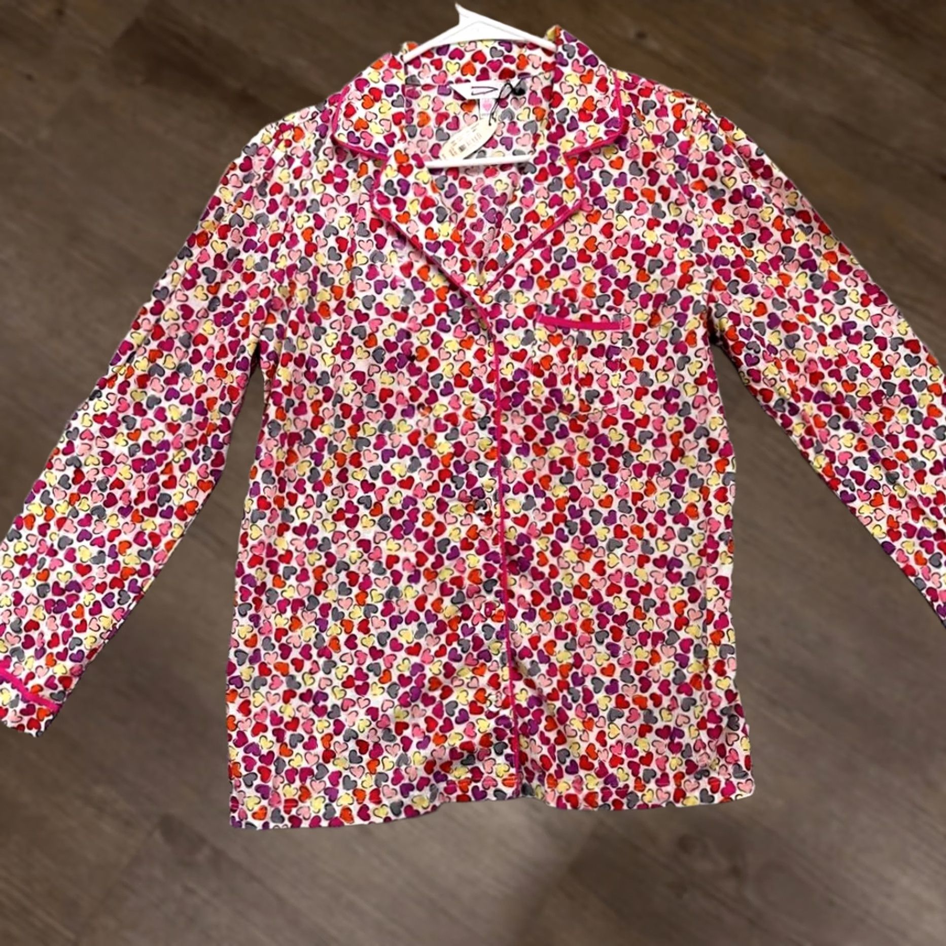 Victoria's Secret Victoria's Secret Pajama Top Shirt Womens Small Multi Heart Button Up Ladies NEW Shirt Size S / US 4 / IT 40 - 1 Thumbnail