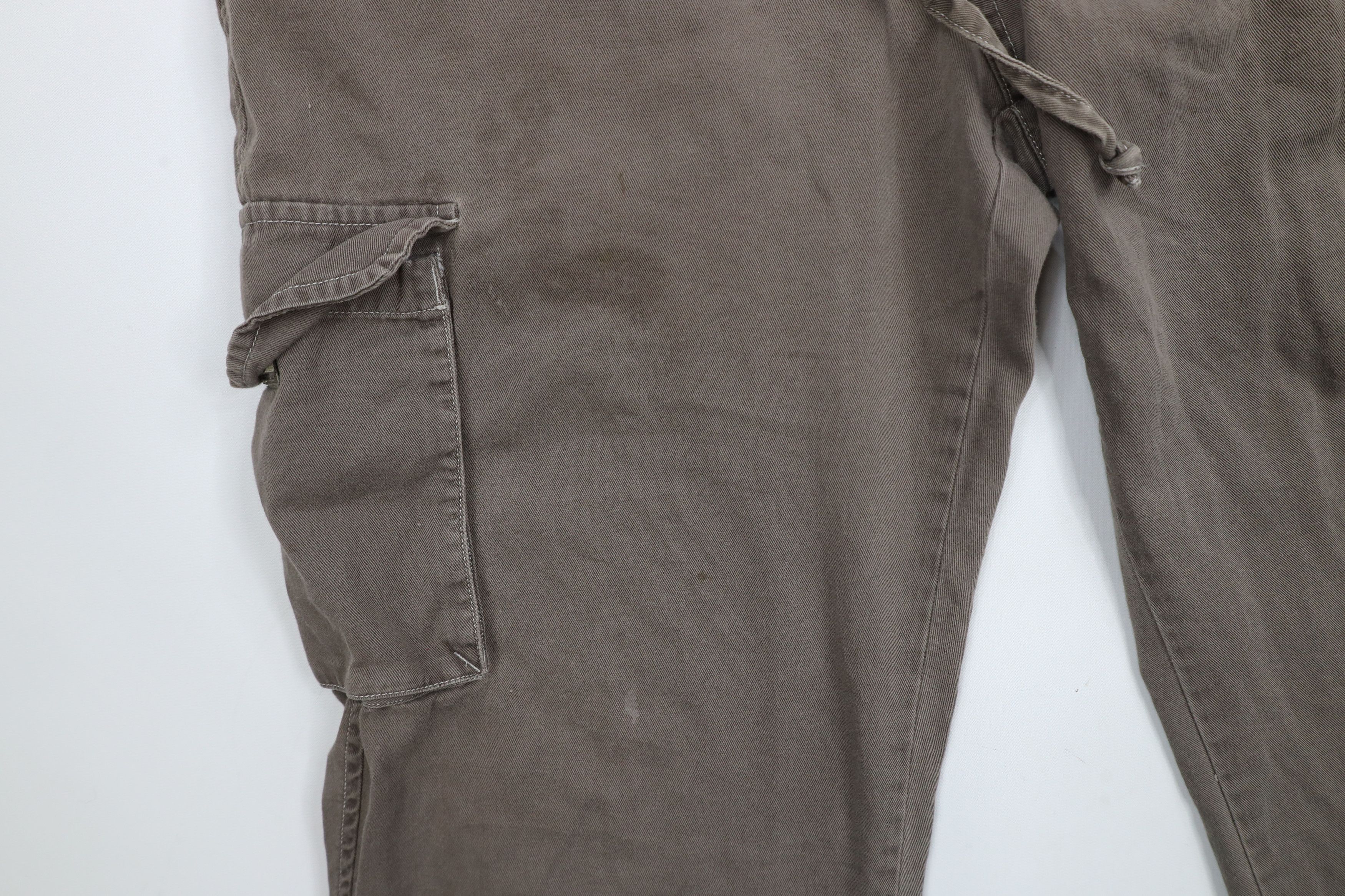 Columbia × Vintage Vintage 90 Y2K Columbia Distressed Wide Leg Cargo Pants Gray Size US 34 / EU 50 - 6 Thumbnail