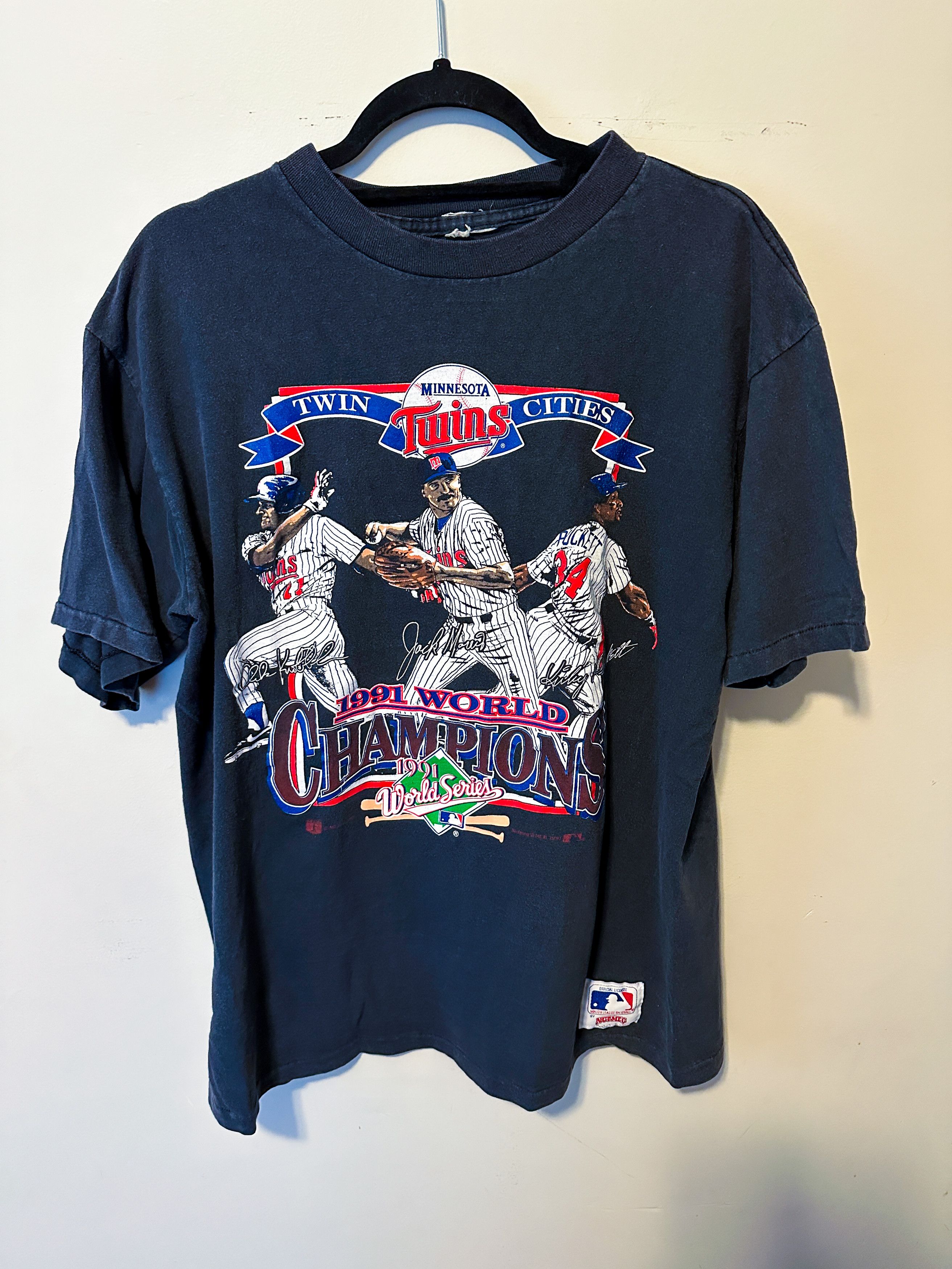 Vintage Minnesota Twins 1991 World Champions Tshirt Tee Mens Made in deals USA Size XL