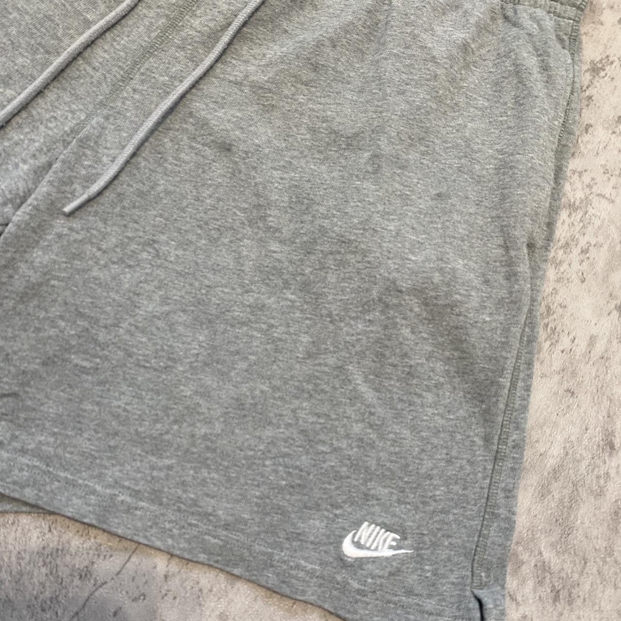 Nike Grey Nike shorts Baggy rap hip hop summer vacation Size US 34 / EU 50 - 2 Thumbnail