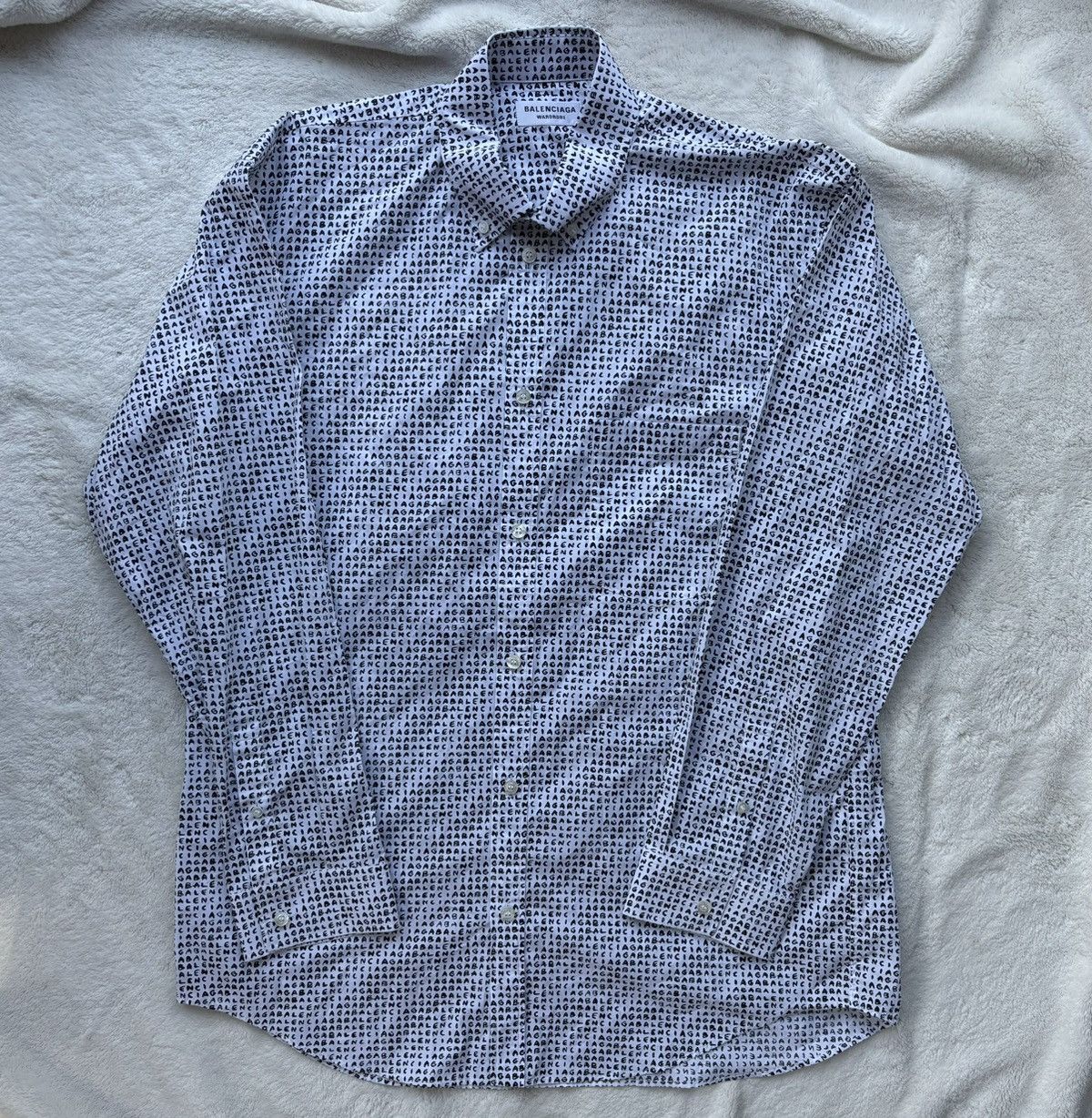 Balenciaga Balenciaga Black/White ‘All Over Logo’ Button Shirt Size US L / EU 52-54 / 3 - 1 Thumbnail
