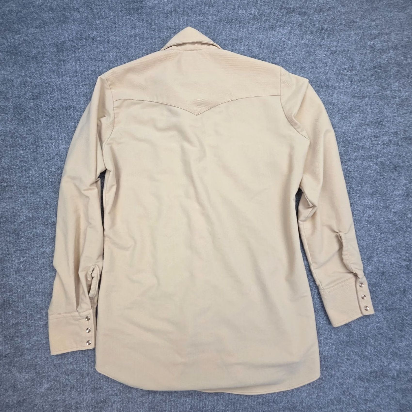 Vintage VINTAGE Miller Shirt Mens Small 15-34 Beige Micro-Corduroy Pearl Snap USA Shirt Mens Small Beige Micro-Corduroy Pearl Snap Western Pockets Mens Size US S / EU 44-46 / 1 - 2 Thumbnail