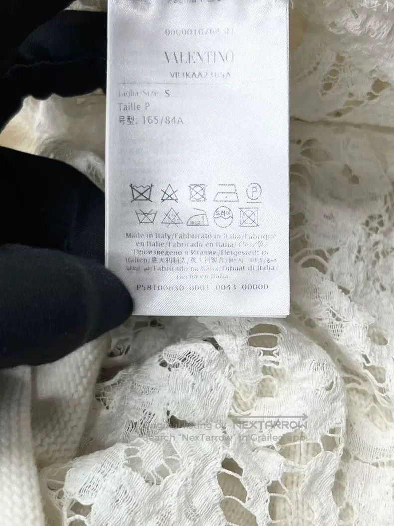Valentino Valentino White single-breasted knitted wool Réée letter c Size S / US 4 / IT 40 - 5 Thumbnail