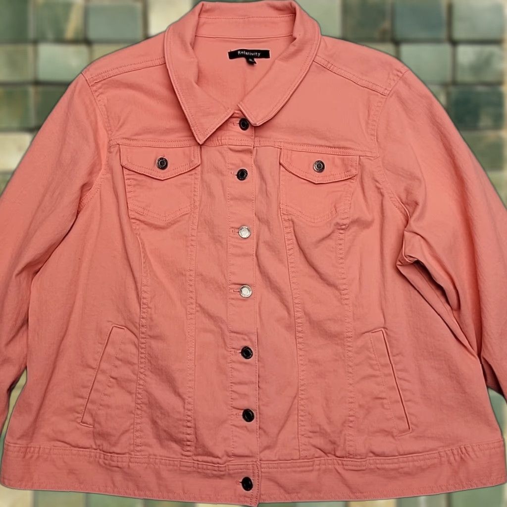 Denime VINTAGE Relativity Jacket Womens 3X Pink Denim Jean Long Sleeve Classic Trucker Size XXL / US 16-18 / IT 52-54 - 1 Thumbnail